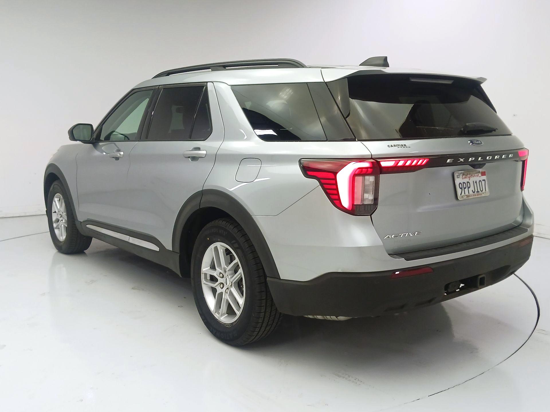 Thumbnail: 2025 Ford Explorer - 7