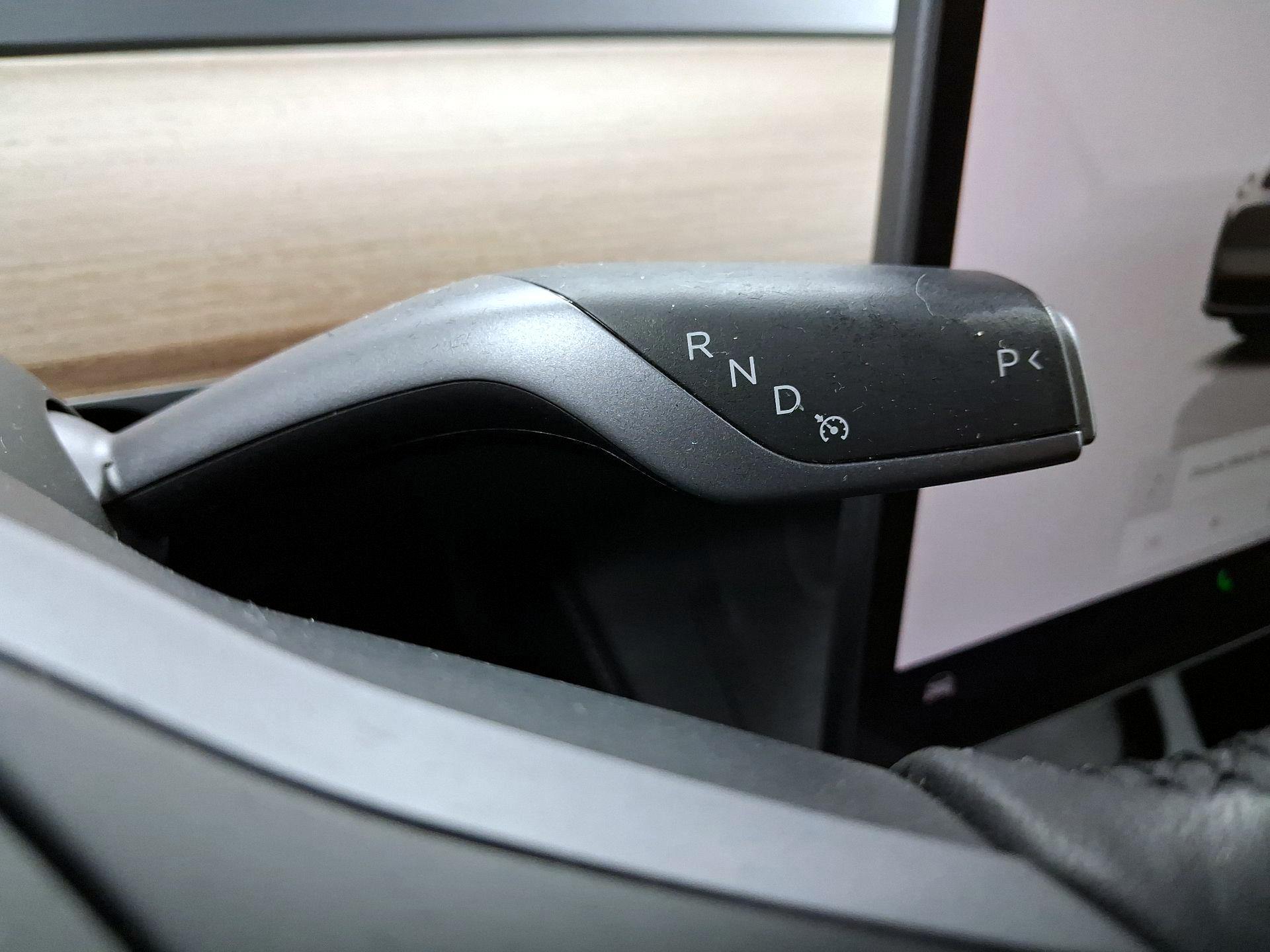 Thumbnail: 2022 Tesla Model Y - 15