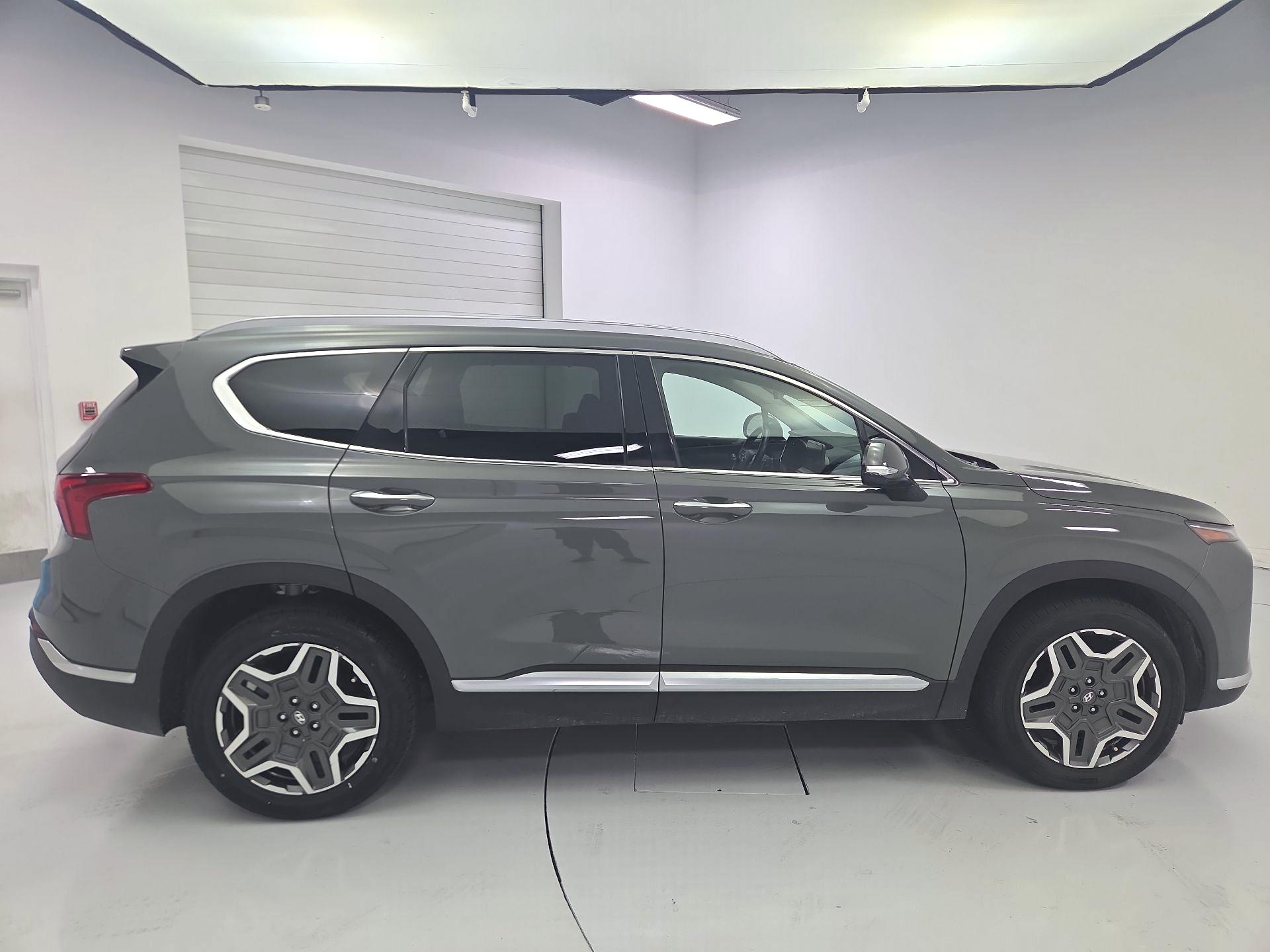Thumbnail: 2023 Hyundai Santa Fe - 4