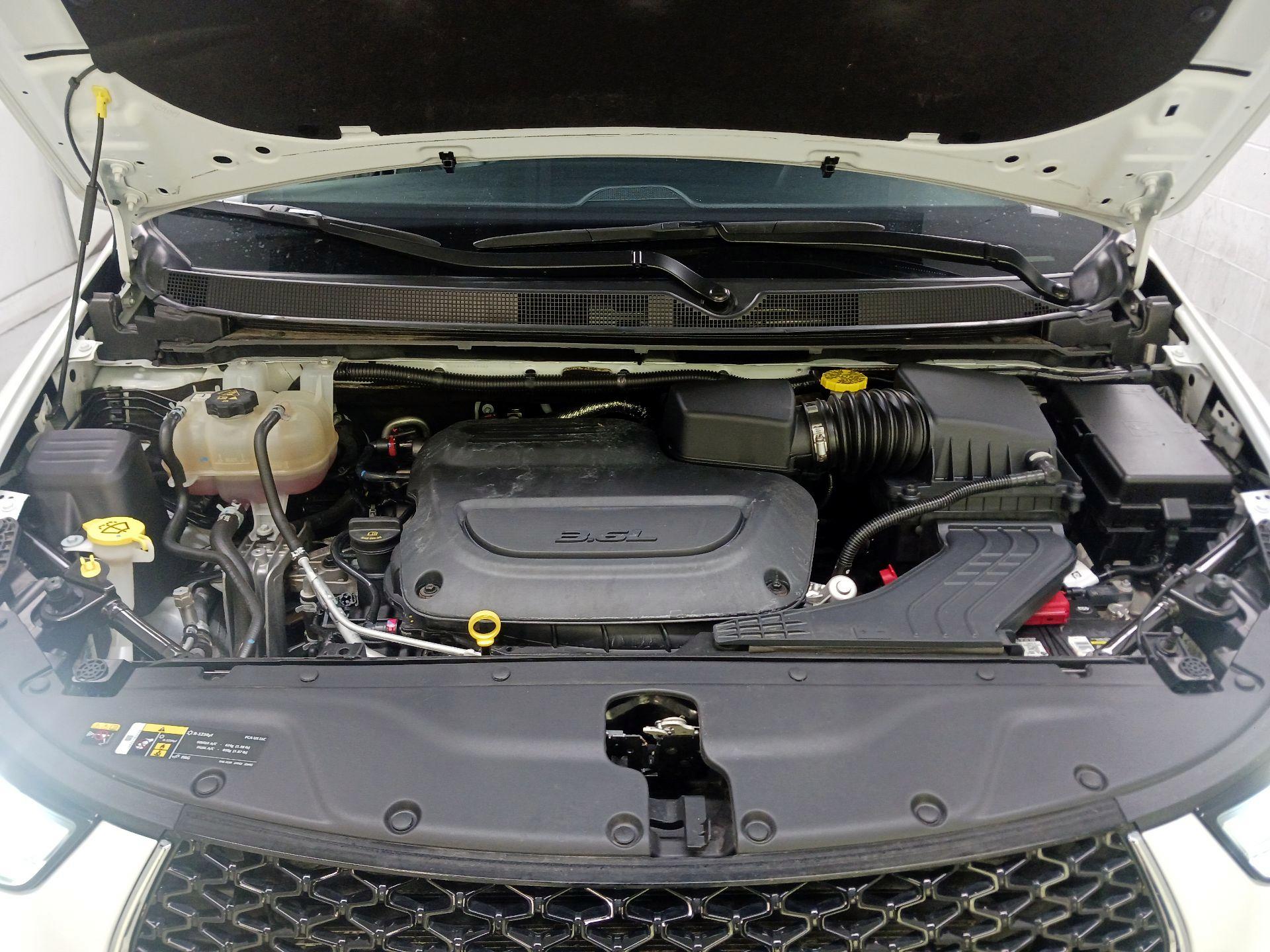 Thumbnail: 2023 Chrysler Pacifica - 15