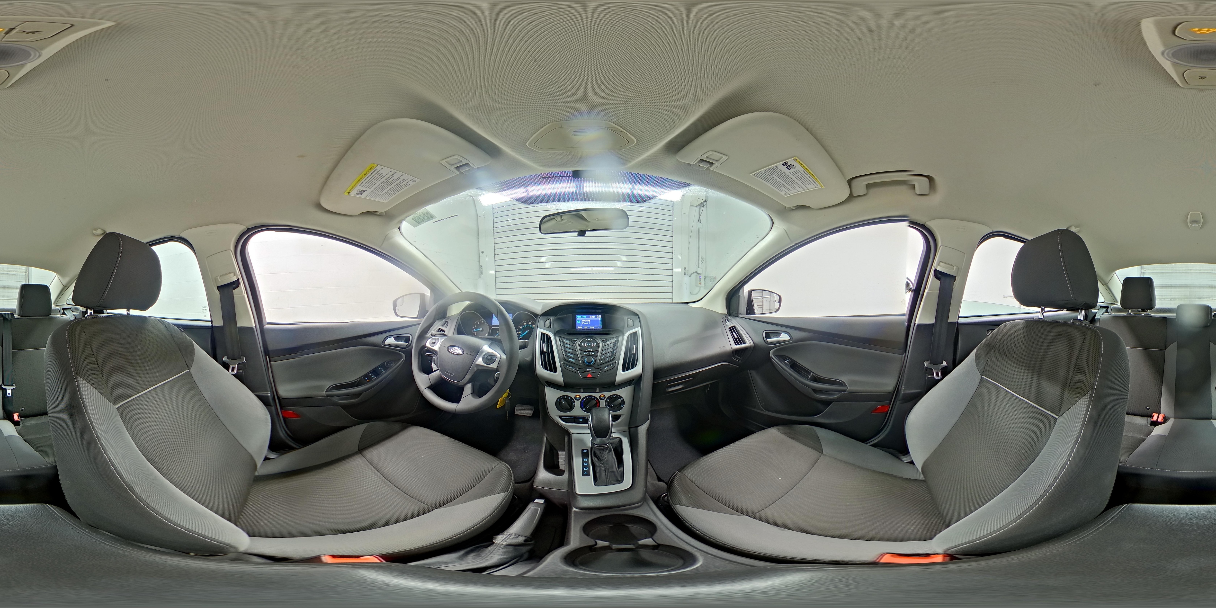 2014 Ford Focus SE - Photo 20