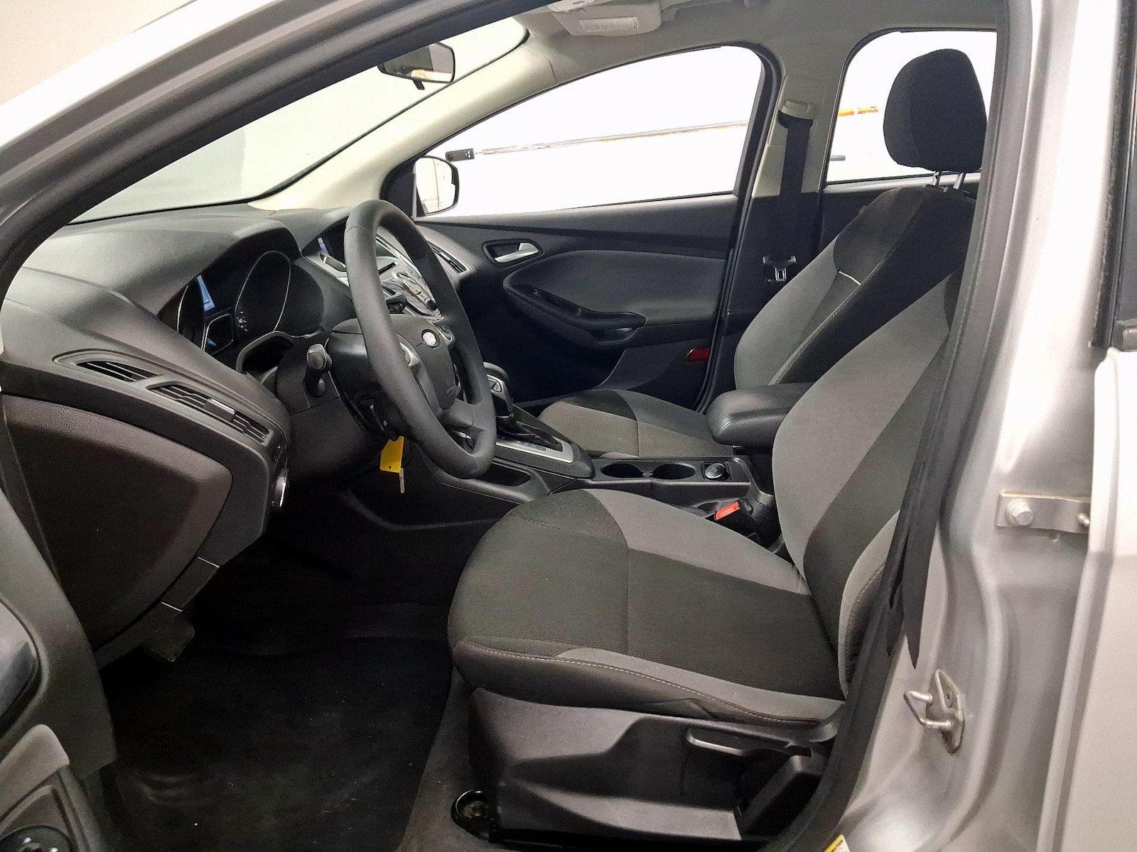 2014 Ford Focus SE - Photo 10