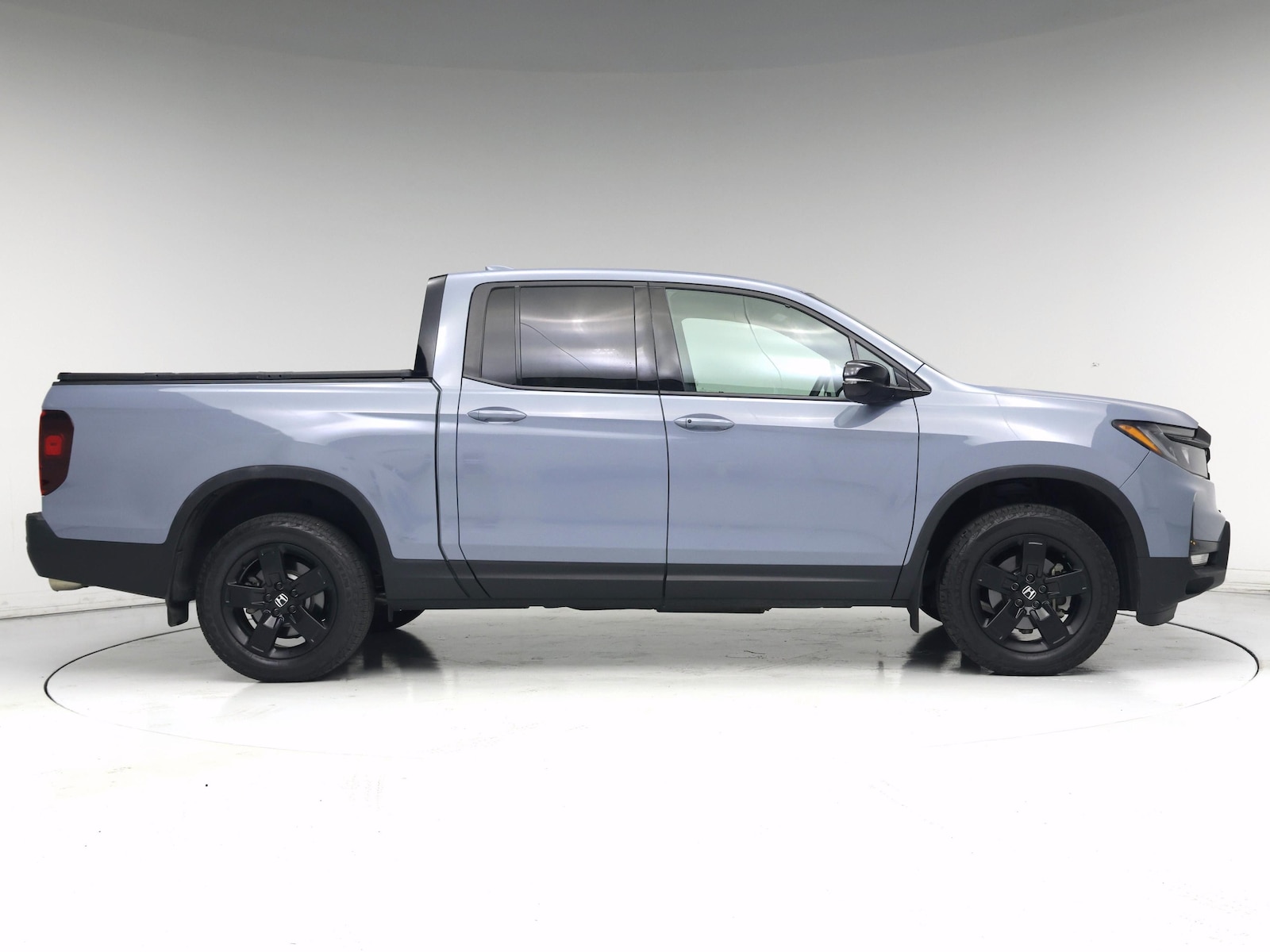2024 Honda Ridgeline Black Edition - Photo 8