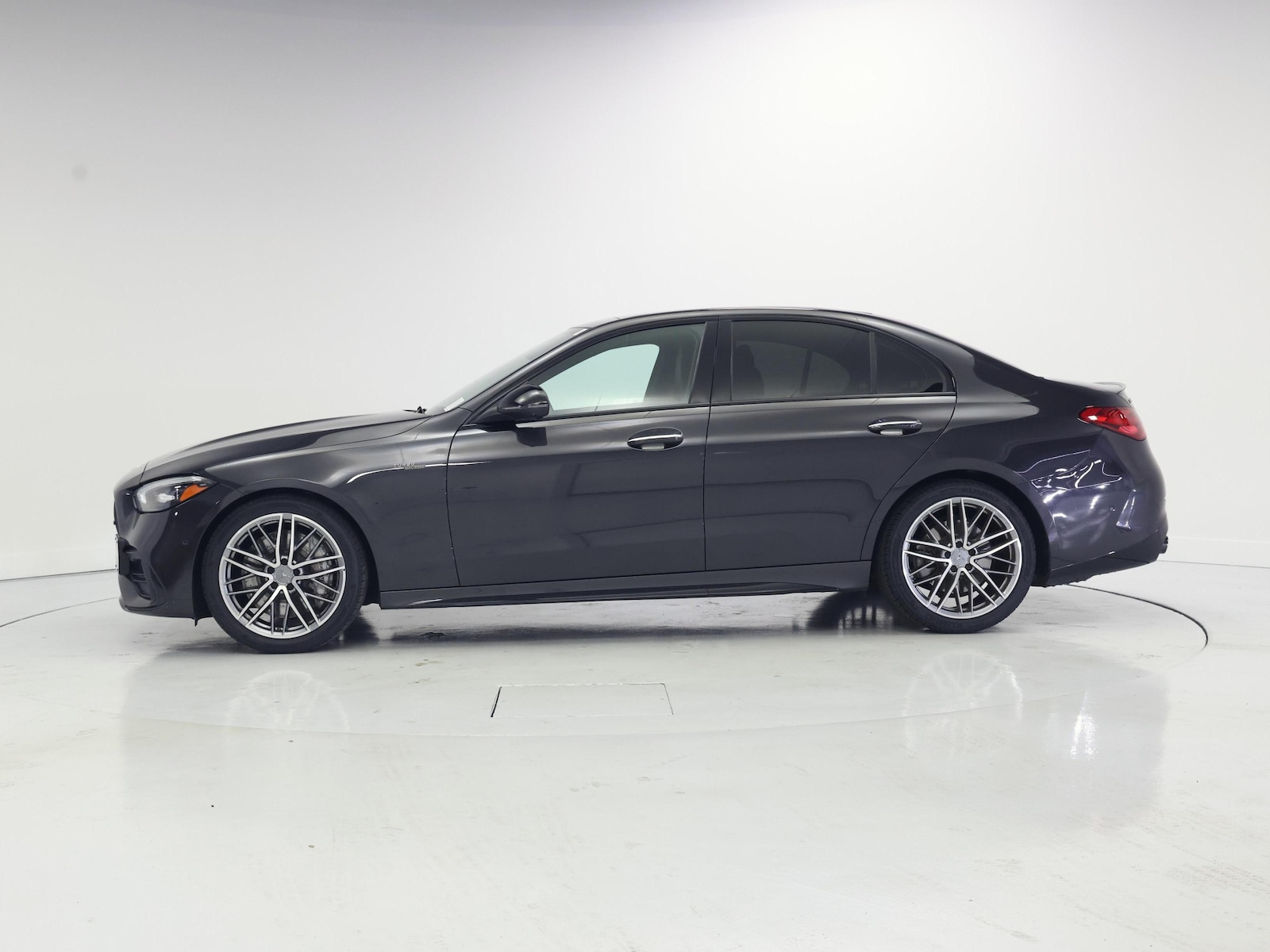 2024 Mercedes-Benz C-Class Sedan AMG C43 - Photo 4