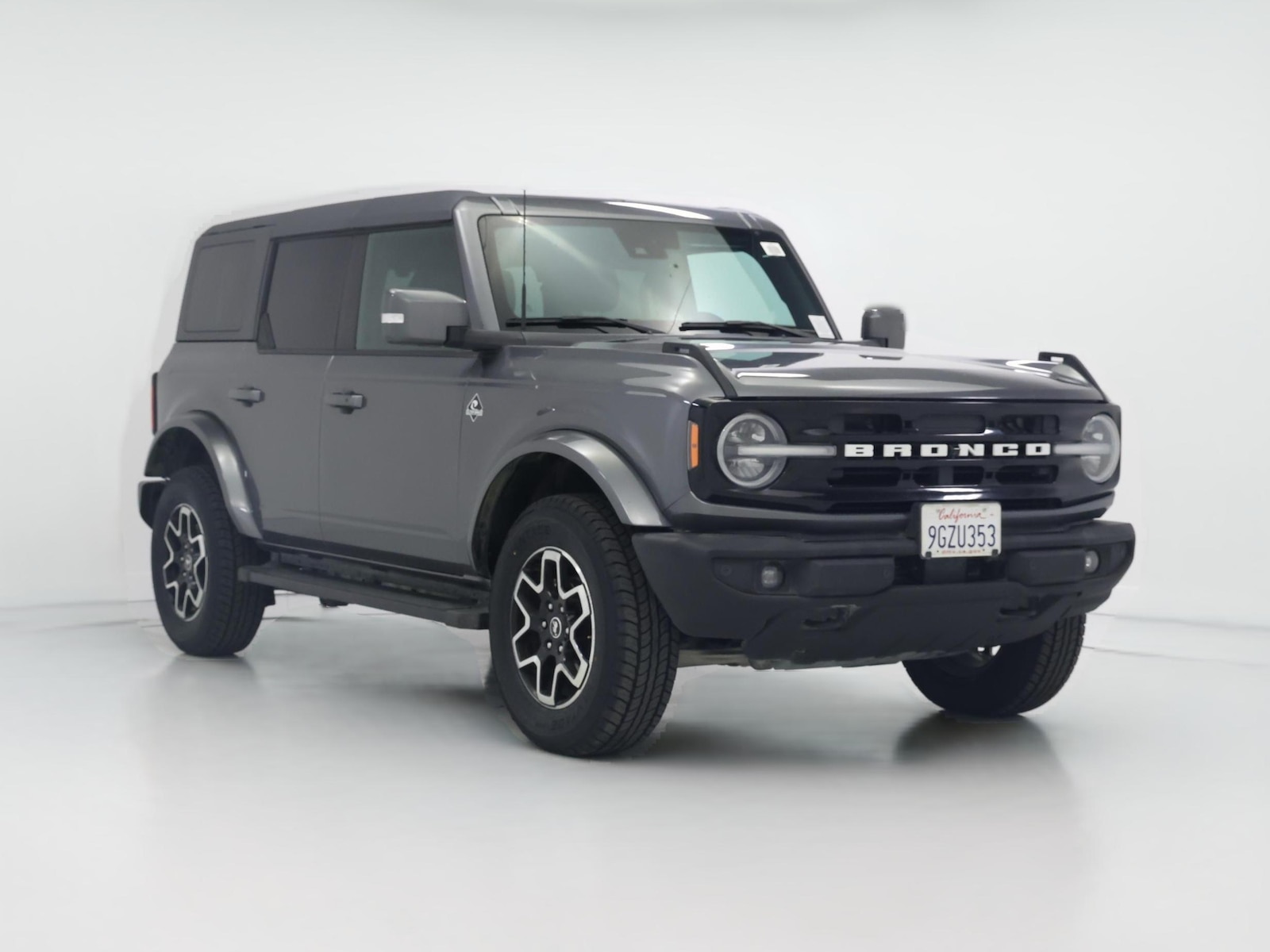 2023 Ford Bronco 4-Door Outer Banks
