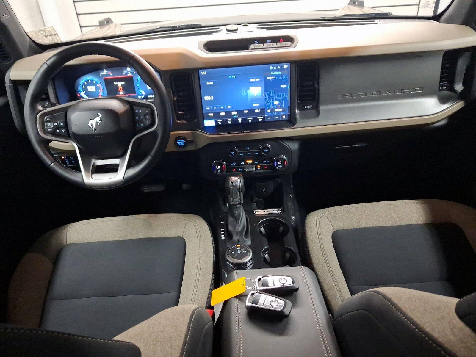 Apple CarPlay® & Android Auto™