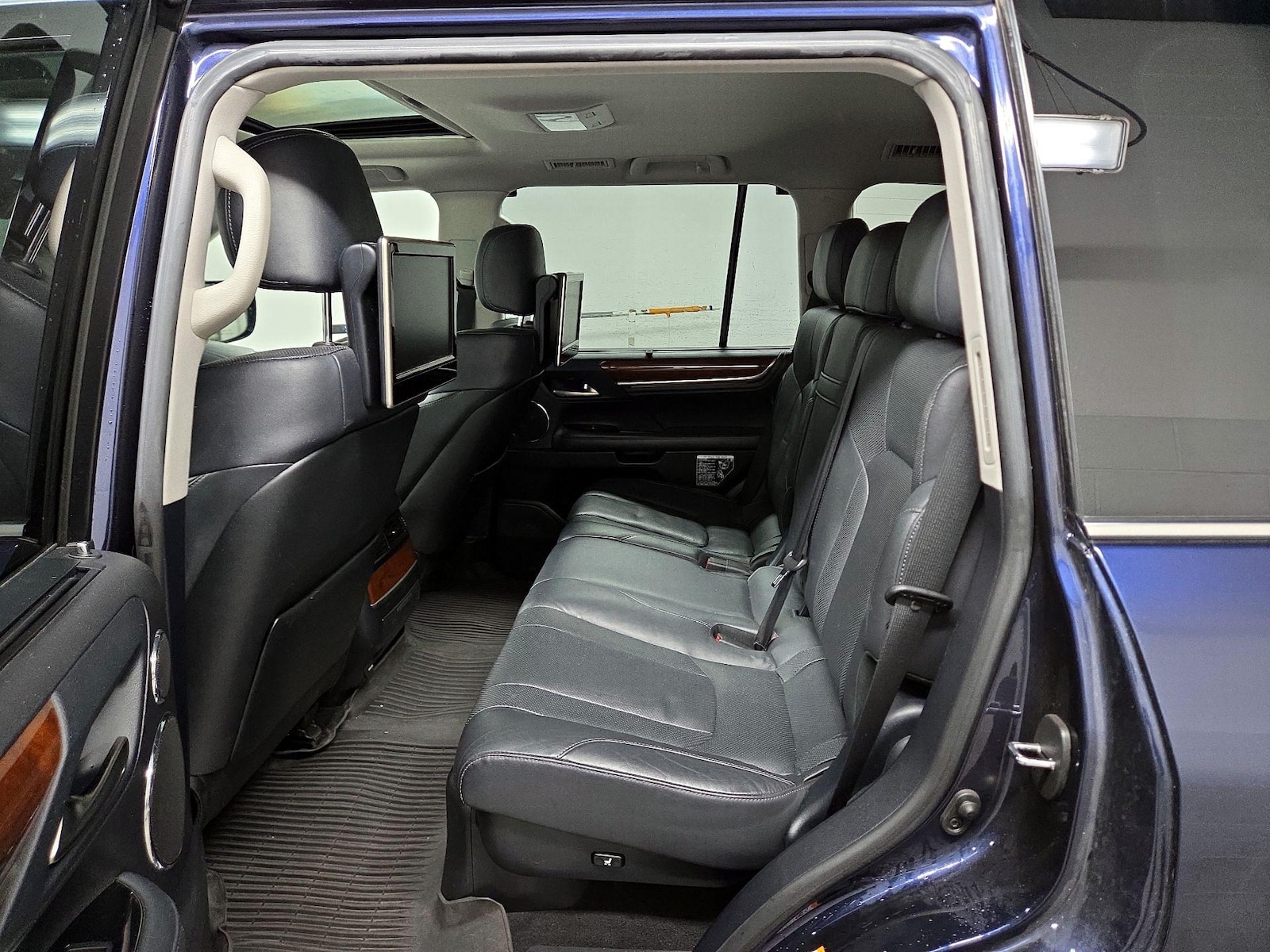 Rear Air Conditioning