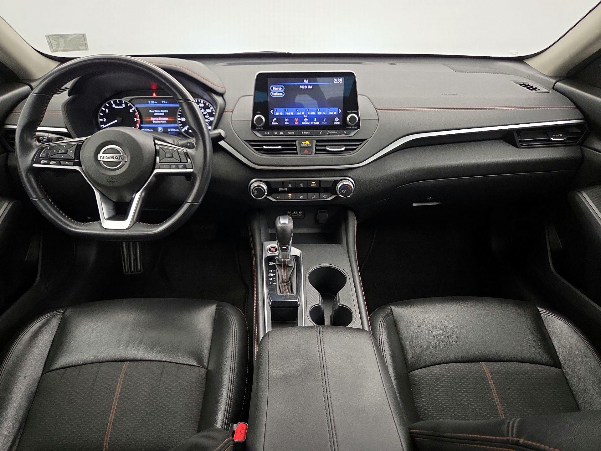 Thumbnail: 2020 Nissan Altima - 9