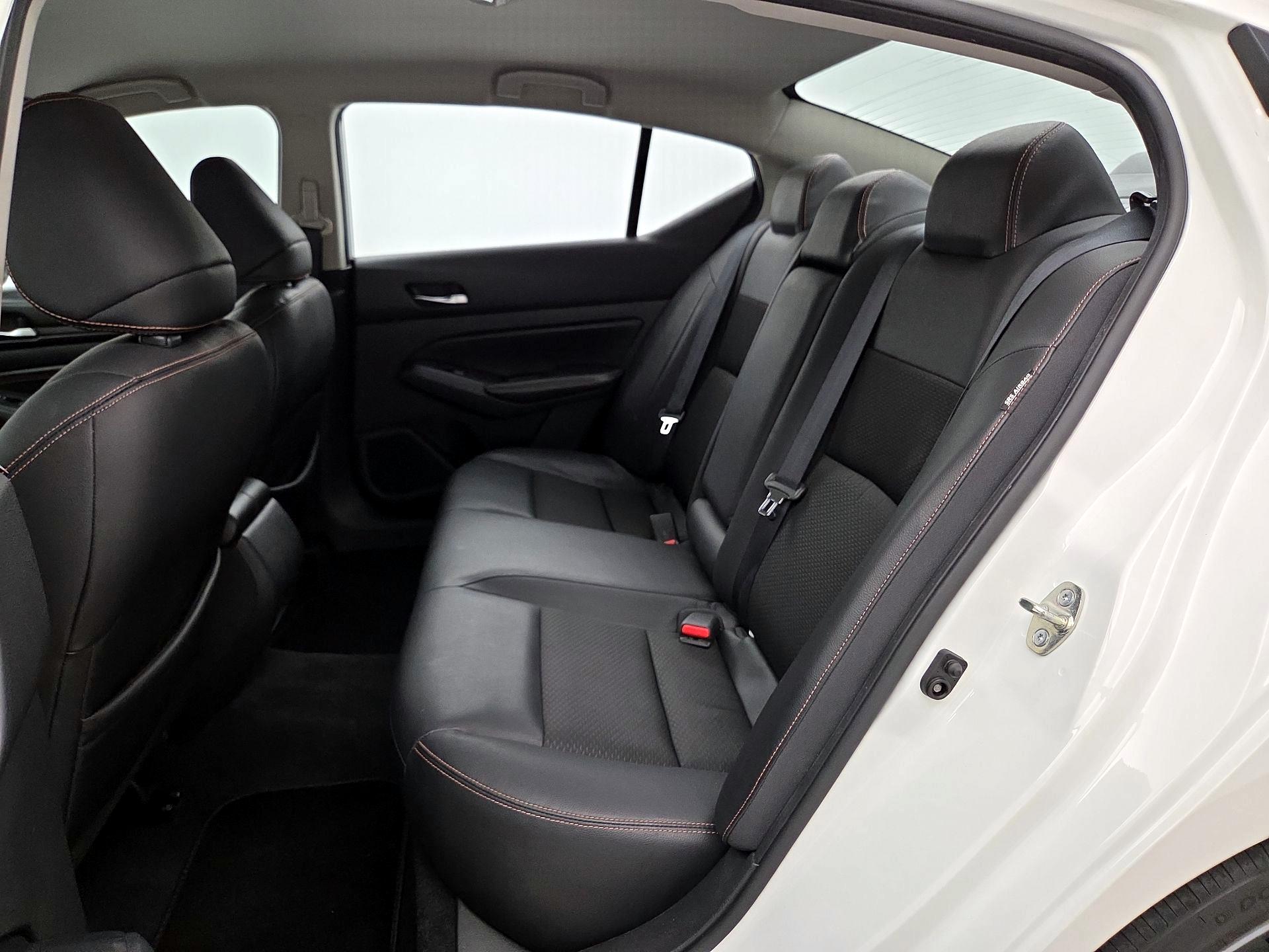 Thumbnail: 2020 Nissan Altima - 19