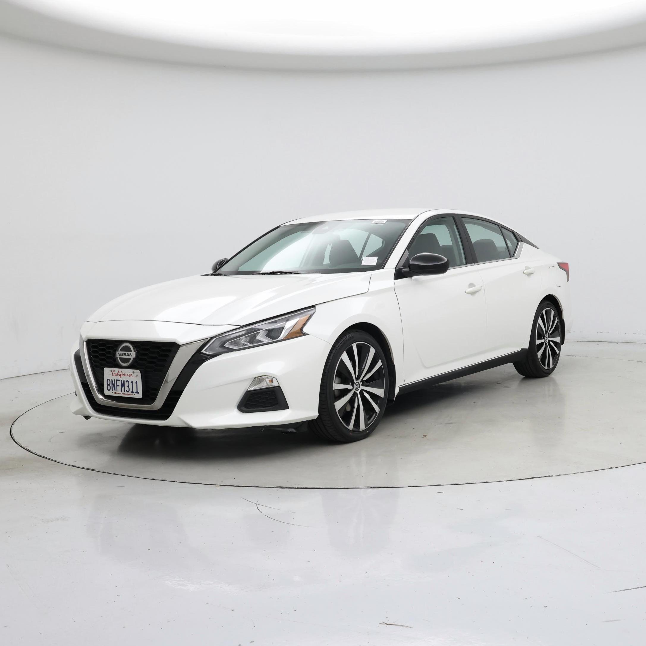 Thumbnail: 2020 Nissan Altima - 4