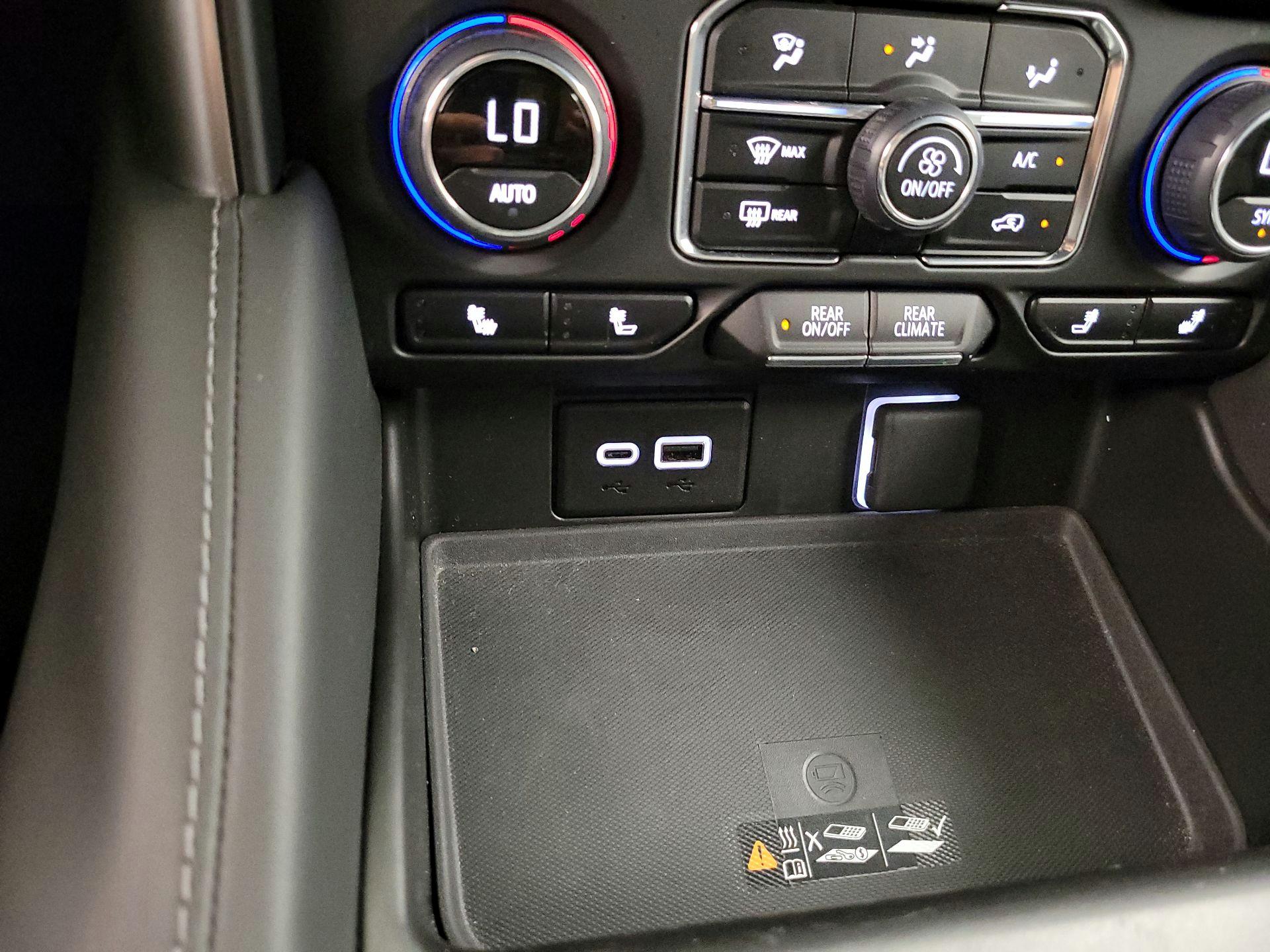 Thumbnail: 2024 Chevrolet Tahoe - 18