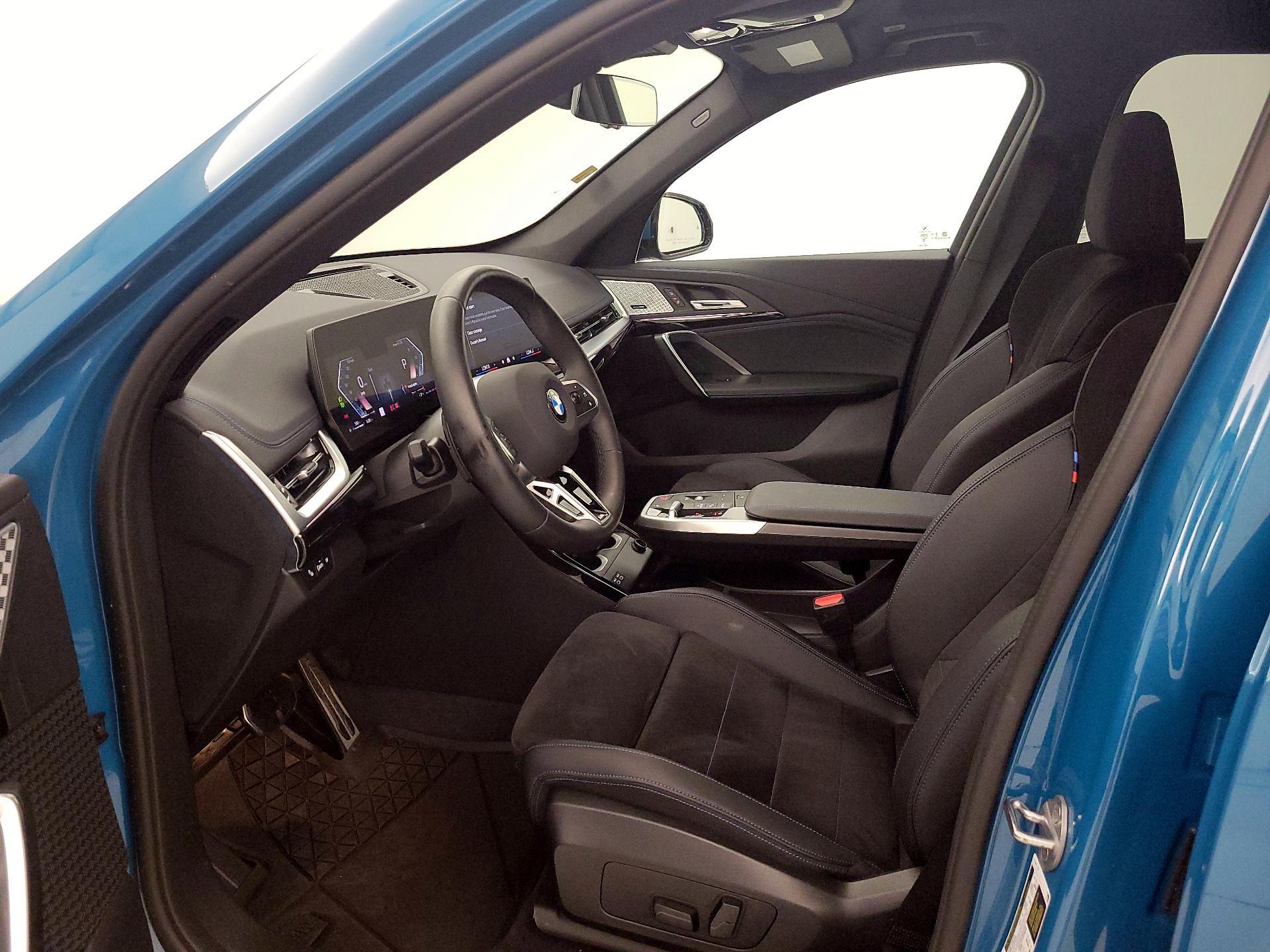 Thumbnail: 2024 BMW X1 - 11