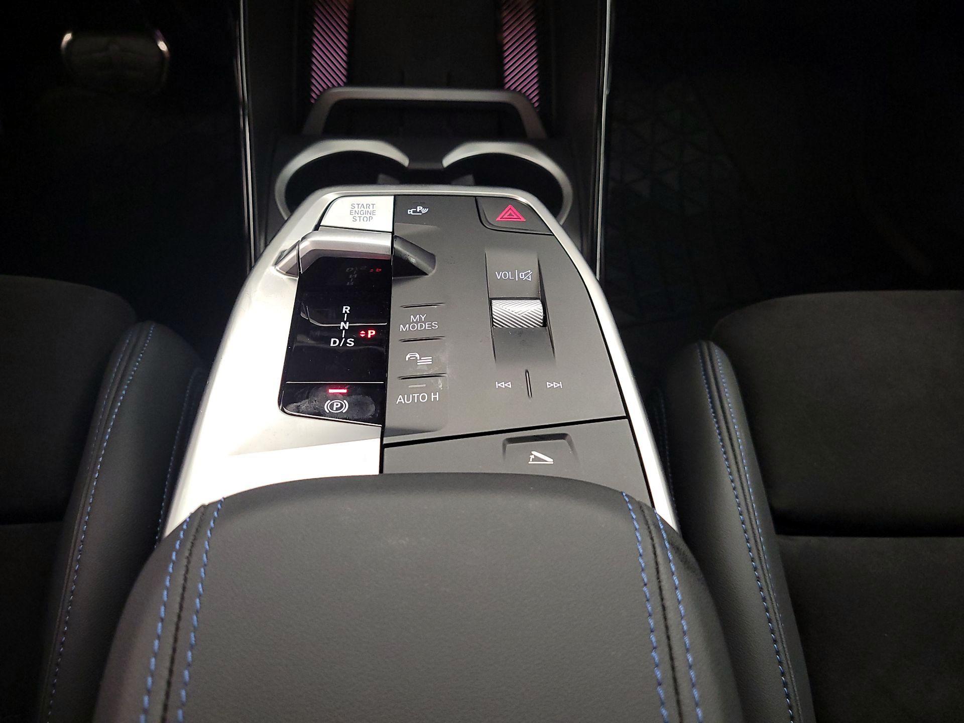 Thumbnail: 2024 BMW X1 - 16