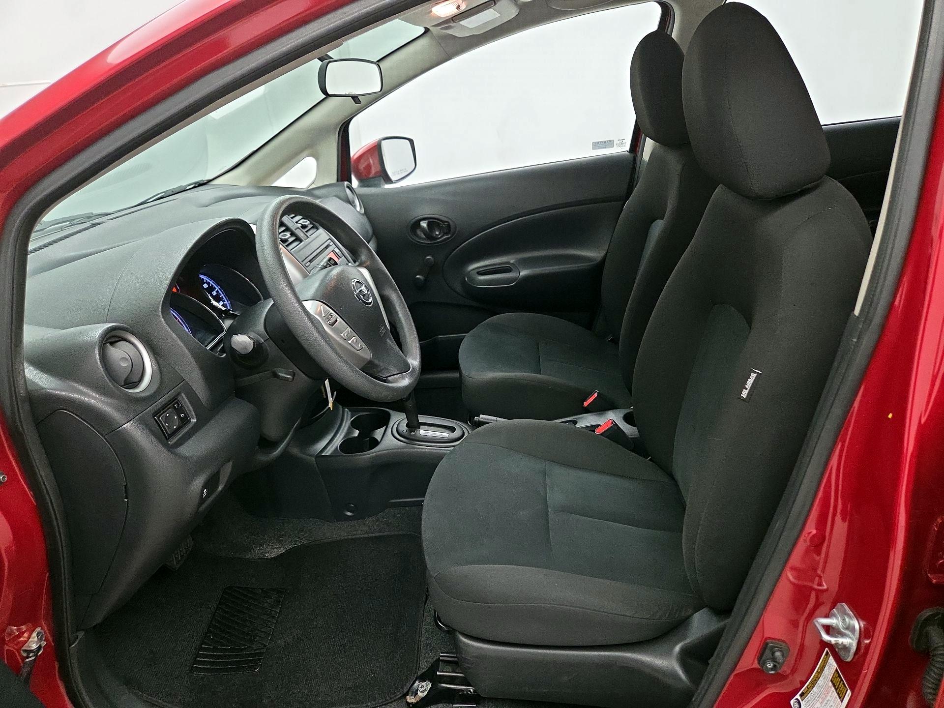 Thumbnail: 2015 Nissan Versa Note - 11