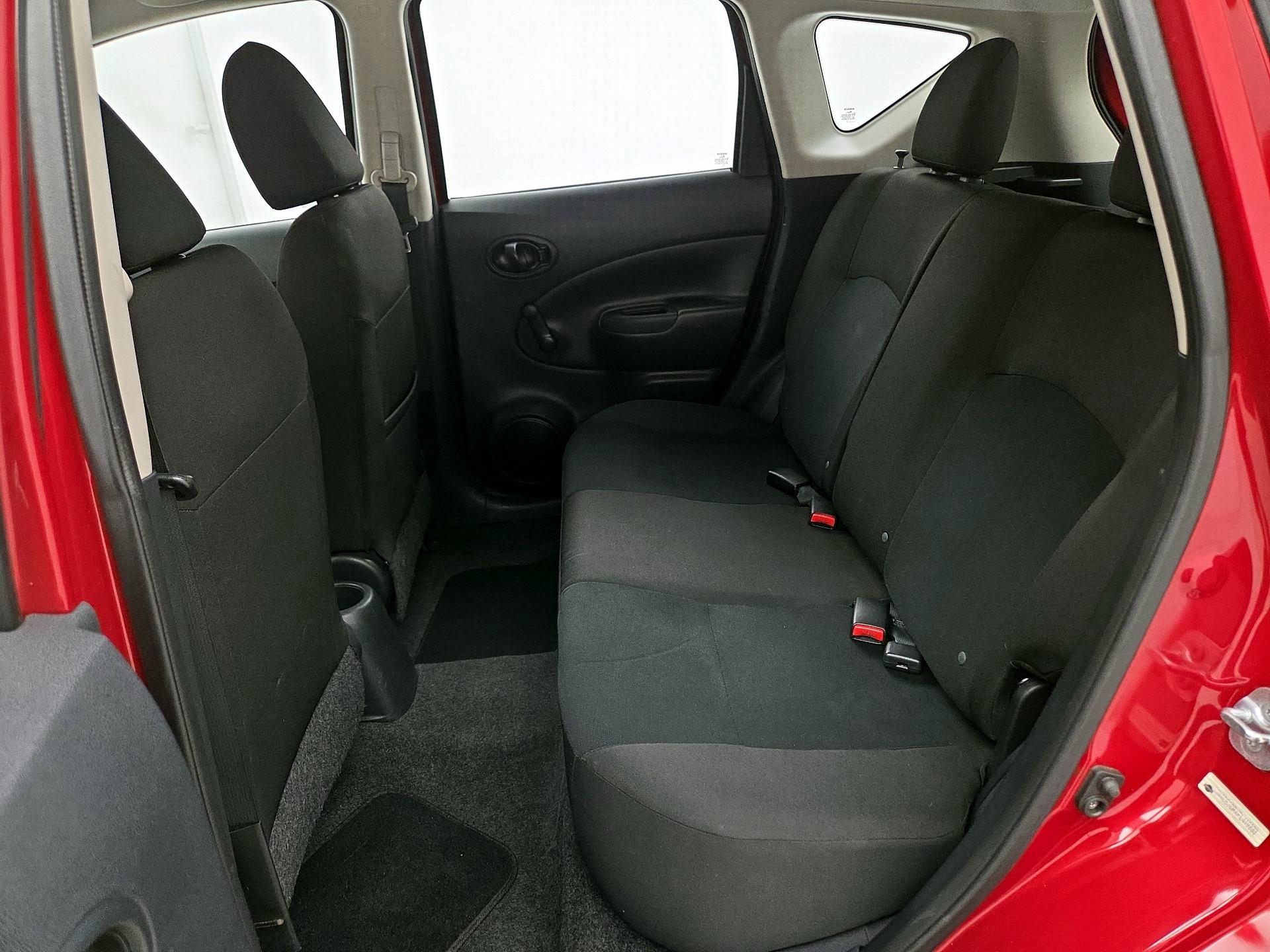 Thumbnail: 2015 Nissan Versa Note - 16