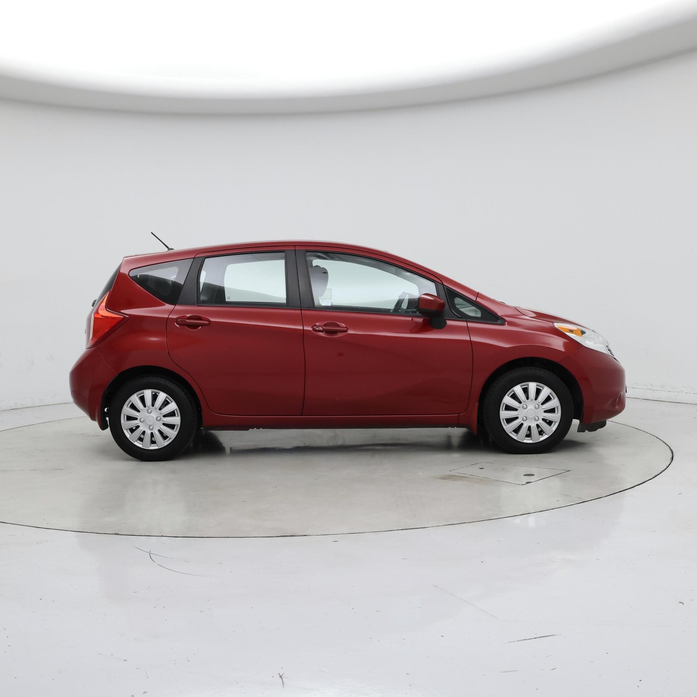 Thumbnail: 2015 Nissan Versa Note - 7