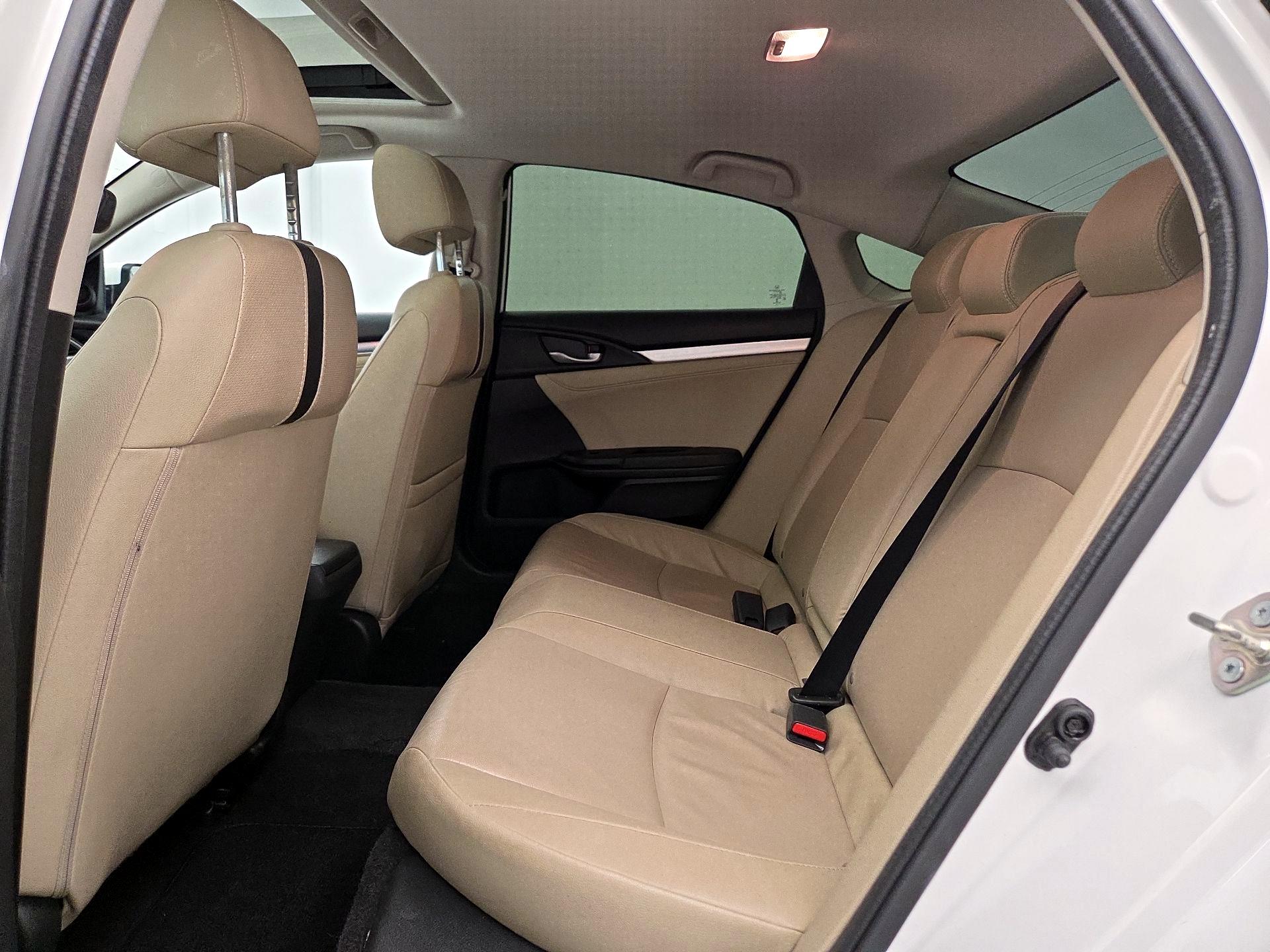 Thumbnail: 2016 Honda Civic - 20