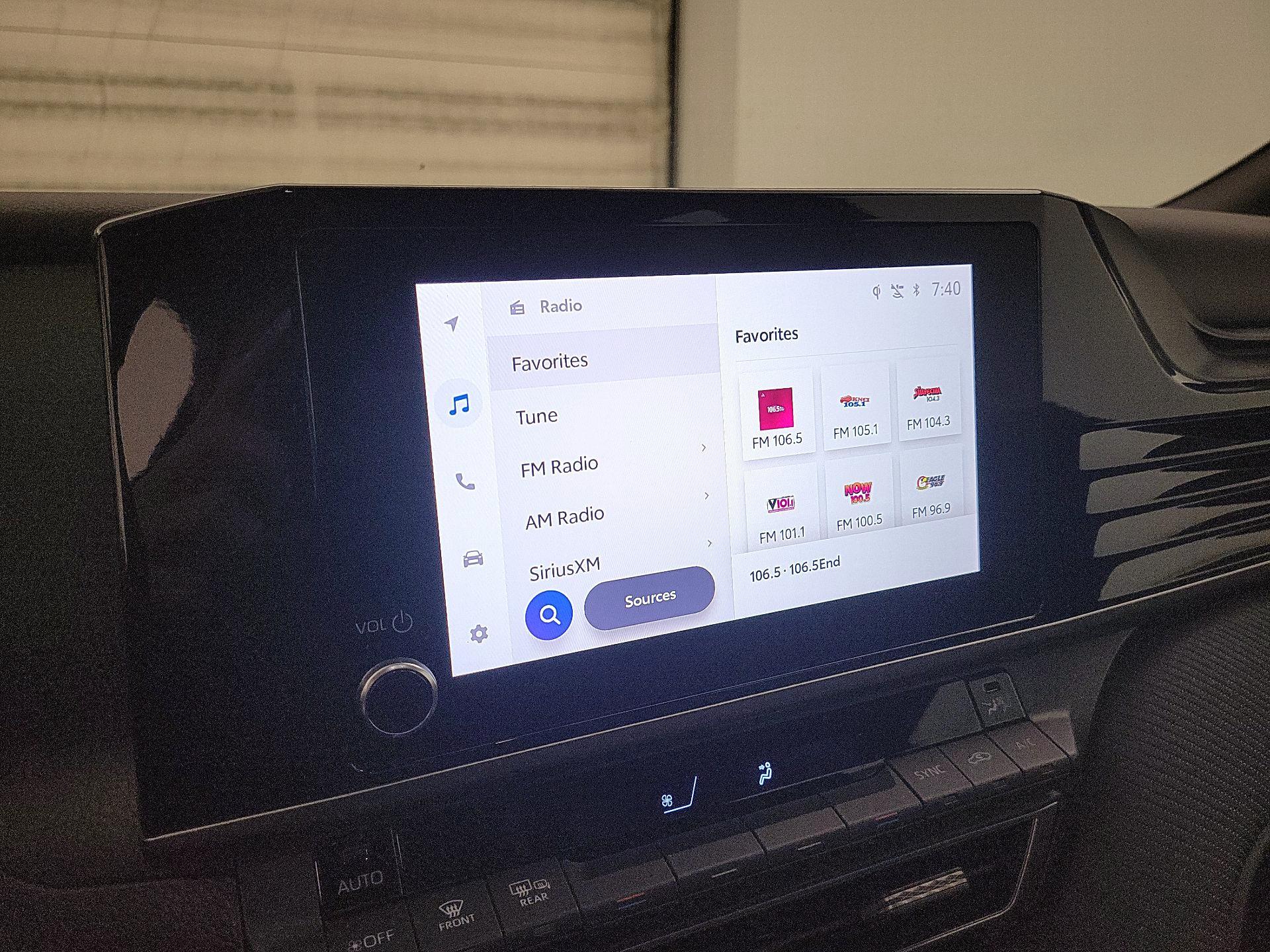 Thumbnail: 2025 Toyota Camry - 15