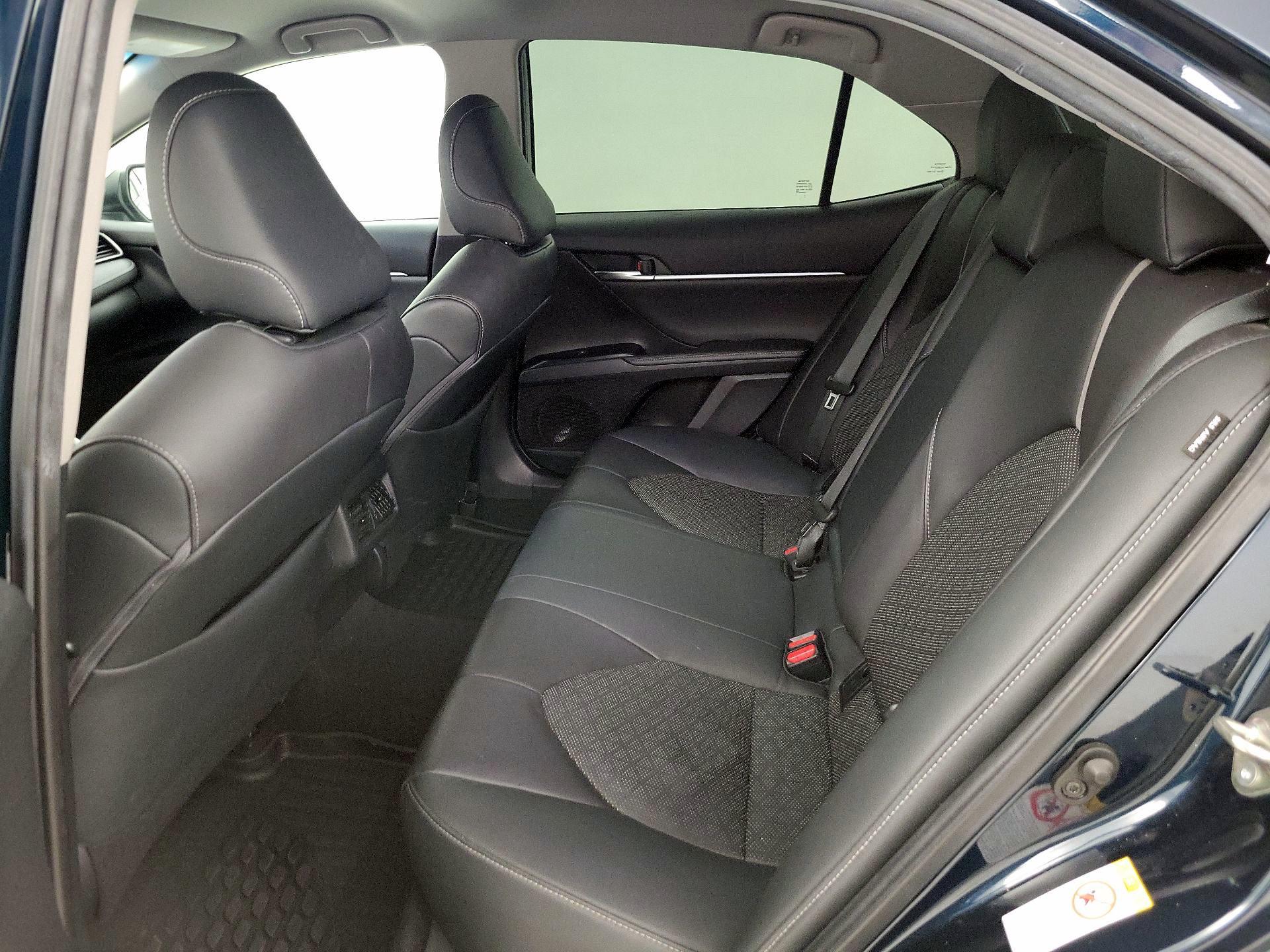 Thumbnail: 2019 Toyota Camry - 20