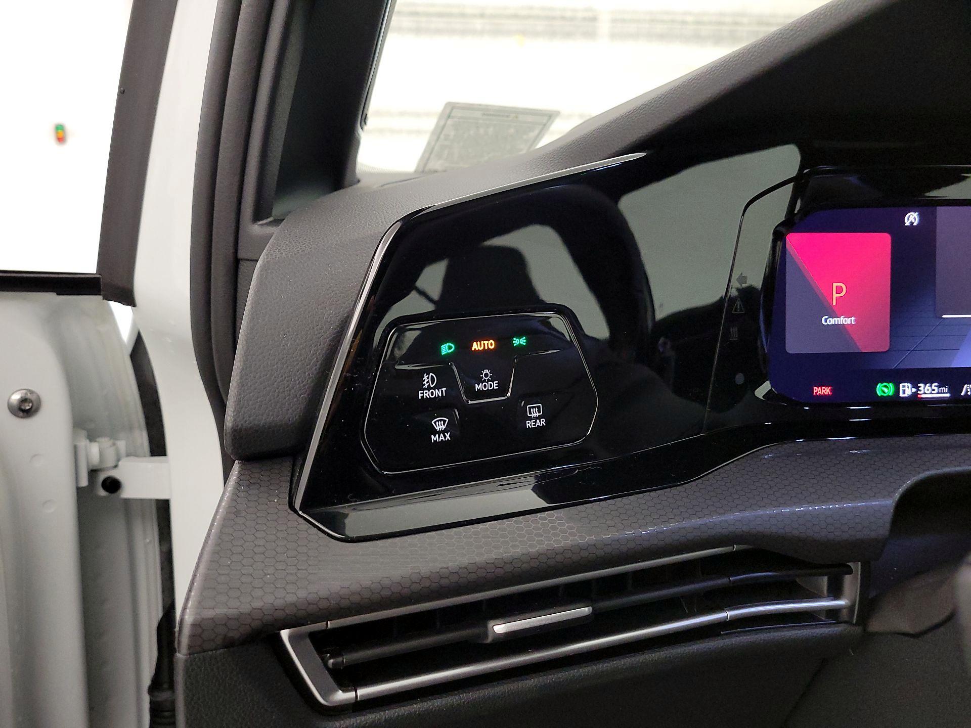 Thumbnail: 2024 Volkswagen Golf - 13