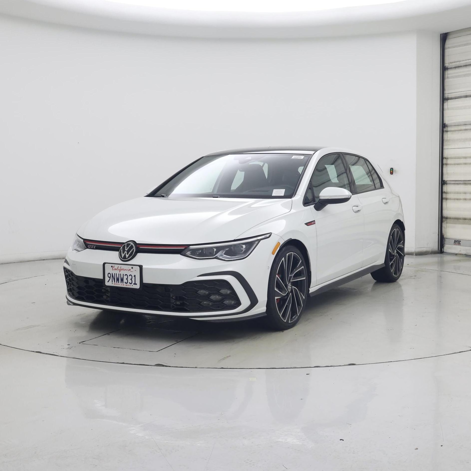 Thumbnail: 2024 Volkswagen Golf - 4