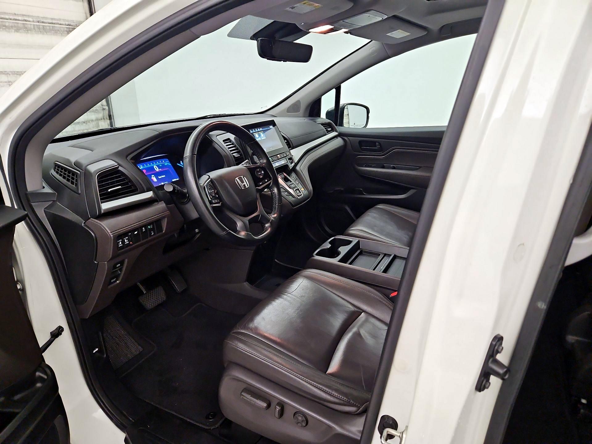 Thumbnail: 2019 Honda Odyssey - 9