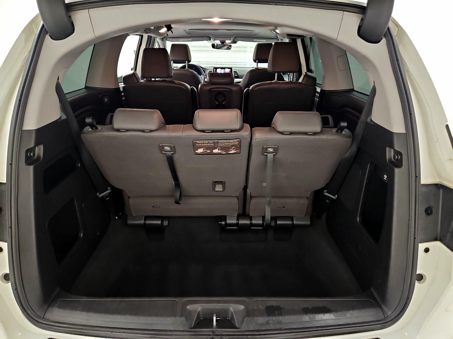 Thumbnail: 2019 Honda Odyssey - 20