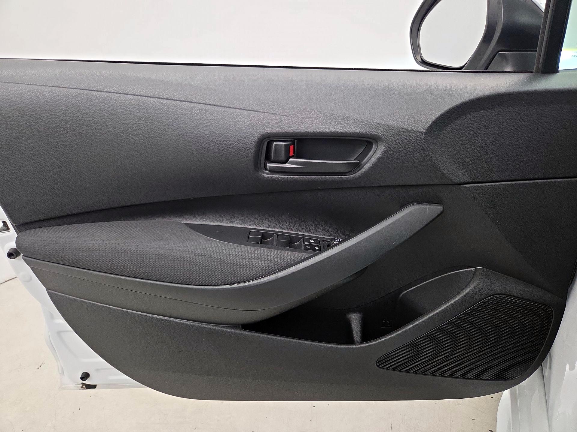 Thumbnail: 2023 Toyota Corolla - 12