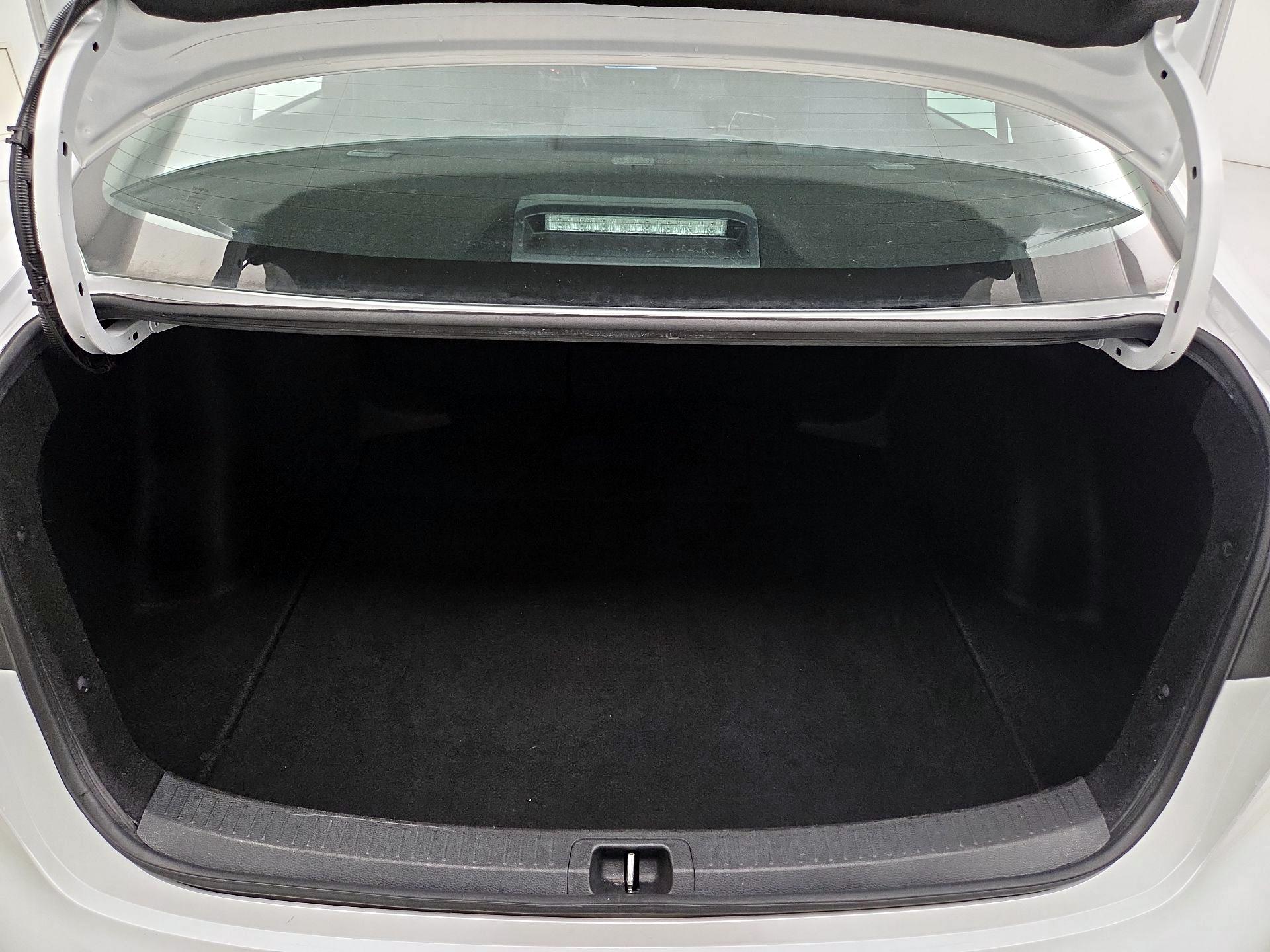 Thumbnail: 2023 Toyota Corolla - 20