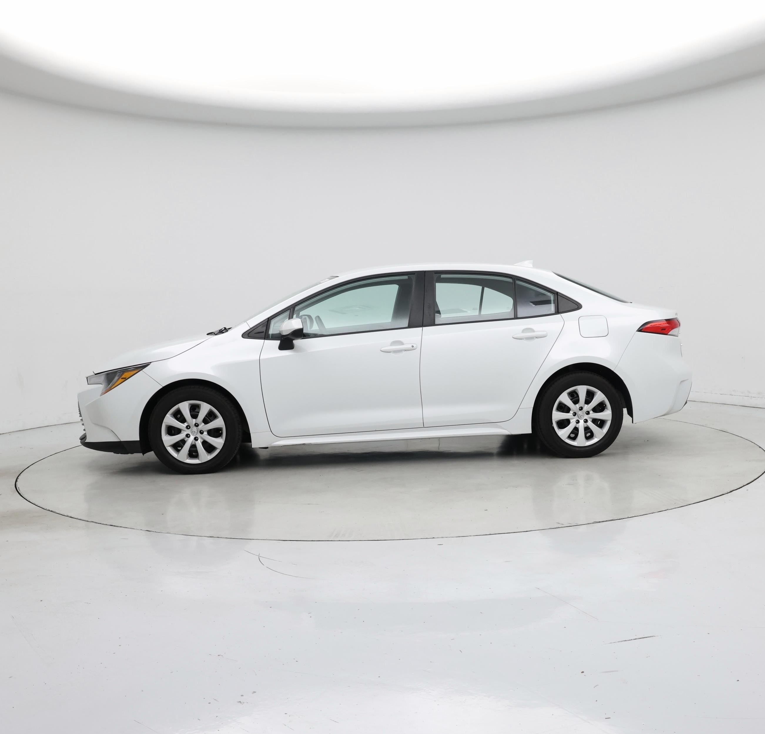 Thumbnail: 2023 Toyota Corolla - 3