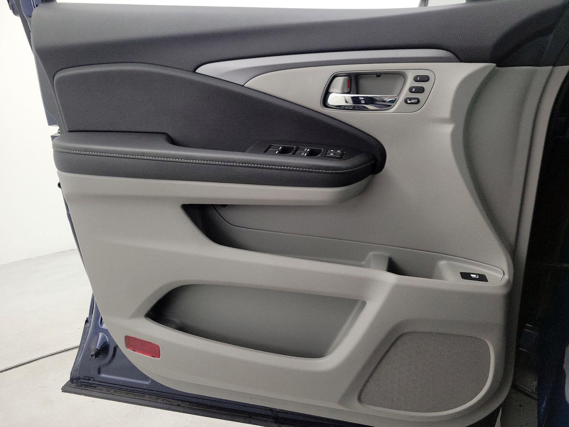 Thumbnail: 2023 Honda Ridgeline - 12