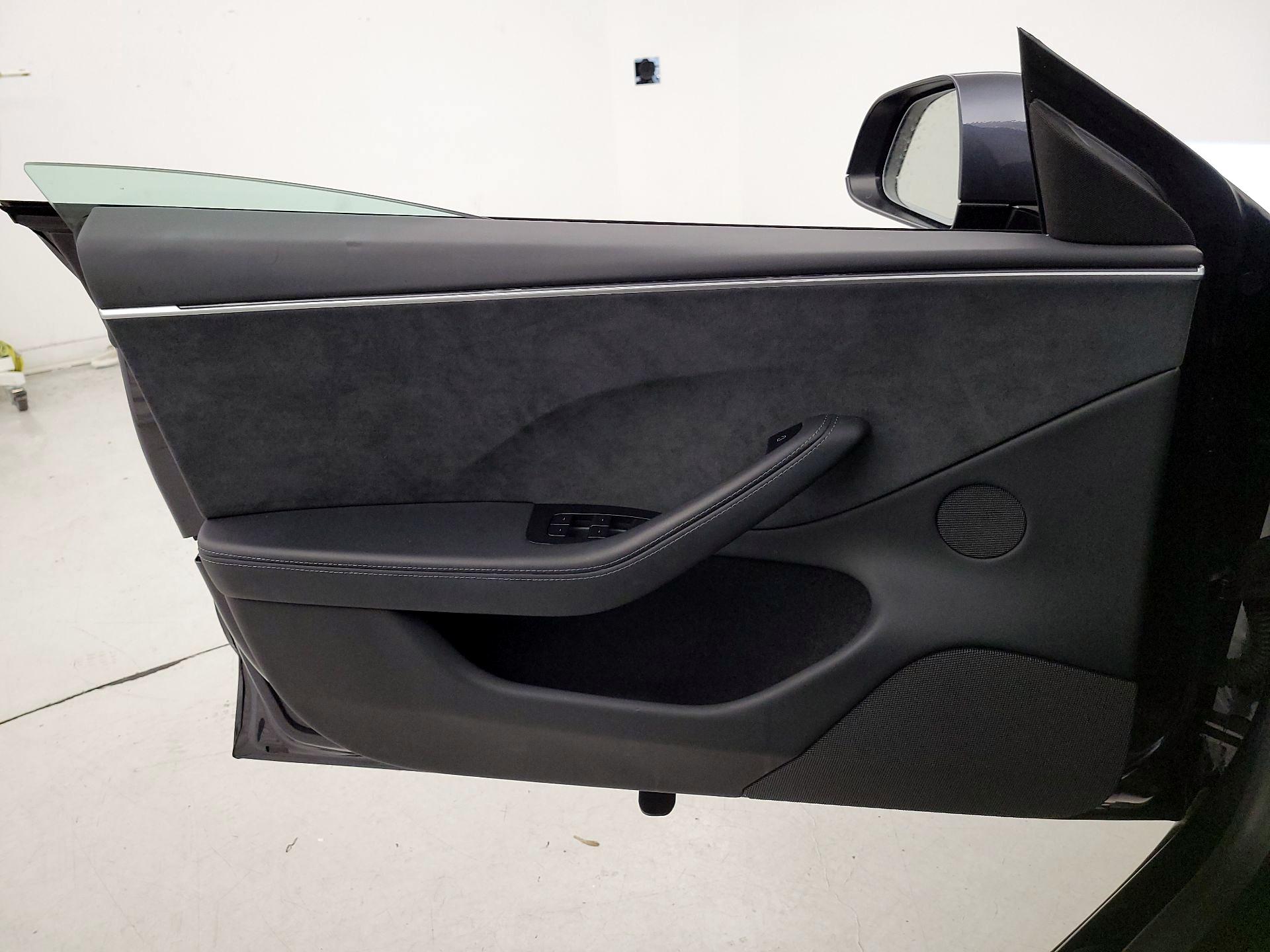 Thumbnail: 2024 Tesla Model 3 - 12