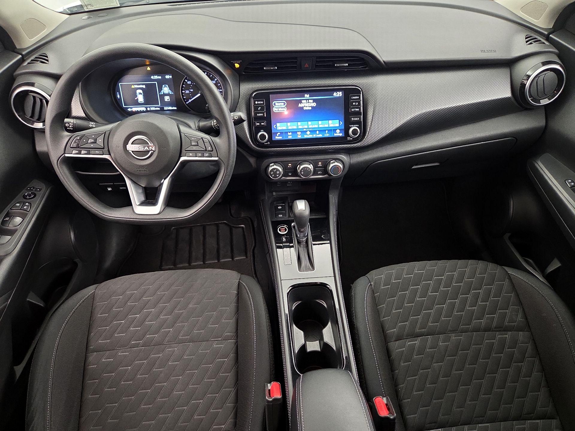 Thumbnail: 2023 Nissan Kicks - 9