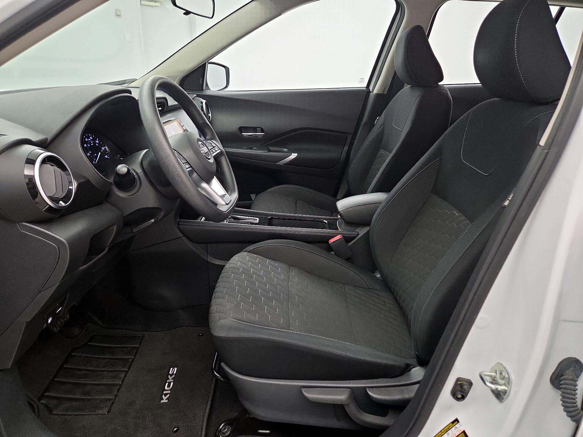 Thumbnail: 2023 Nissan Kicks - 11