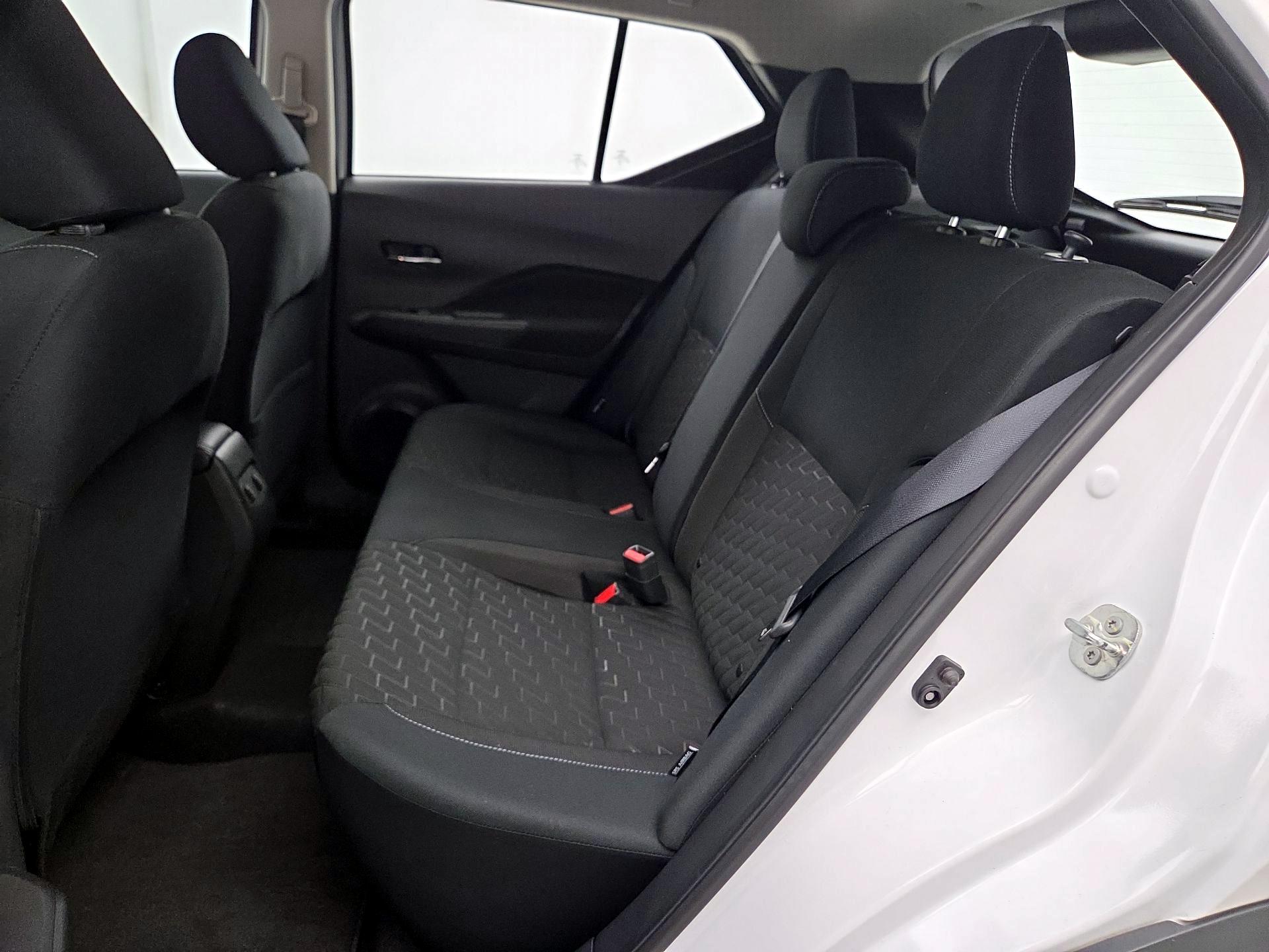 Thumbnail: 2023 Nissan Kicks - 19