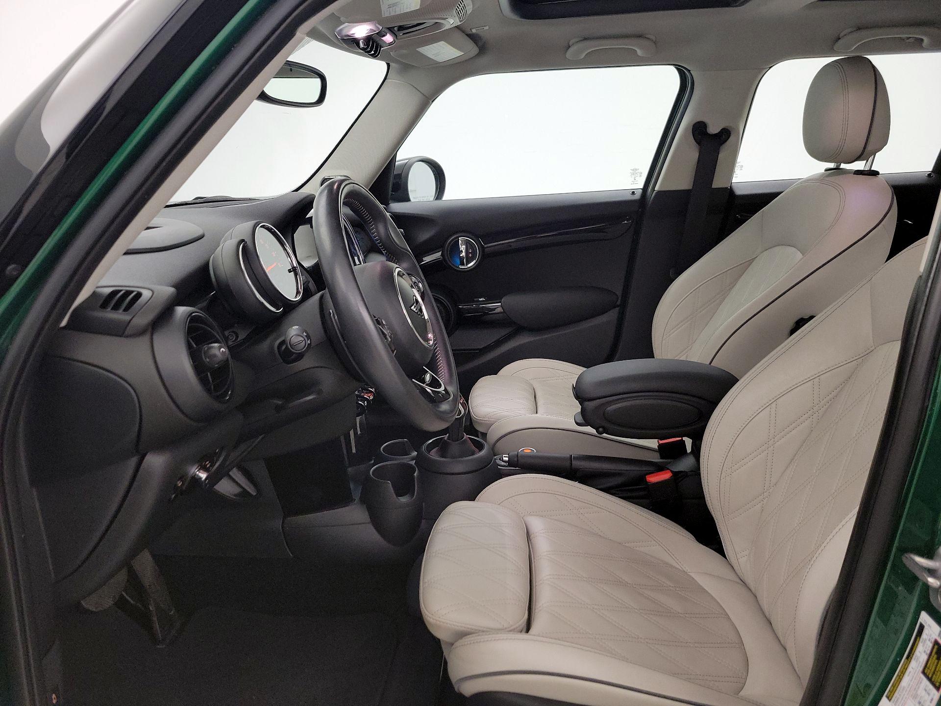 Thumbnail: 2020 MINI Cooper Hardtop - 11