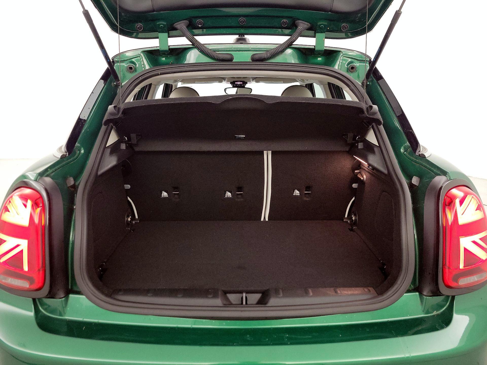 Thumbnail: 2020 MINI Cooper Hardtop - 20