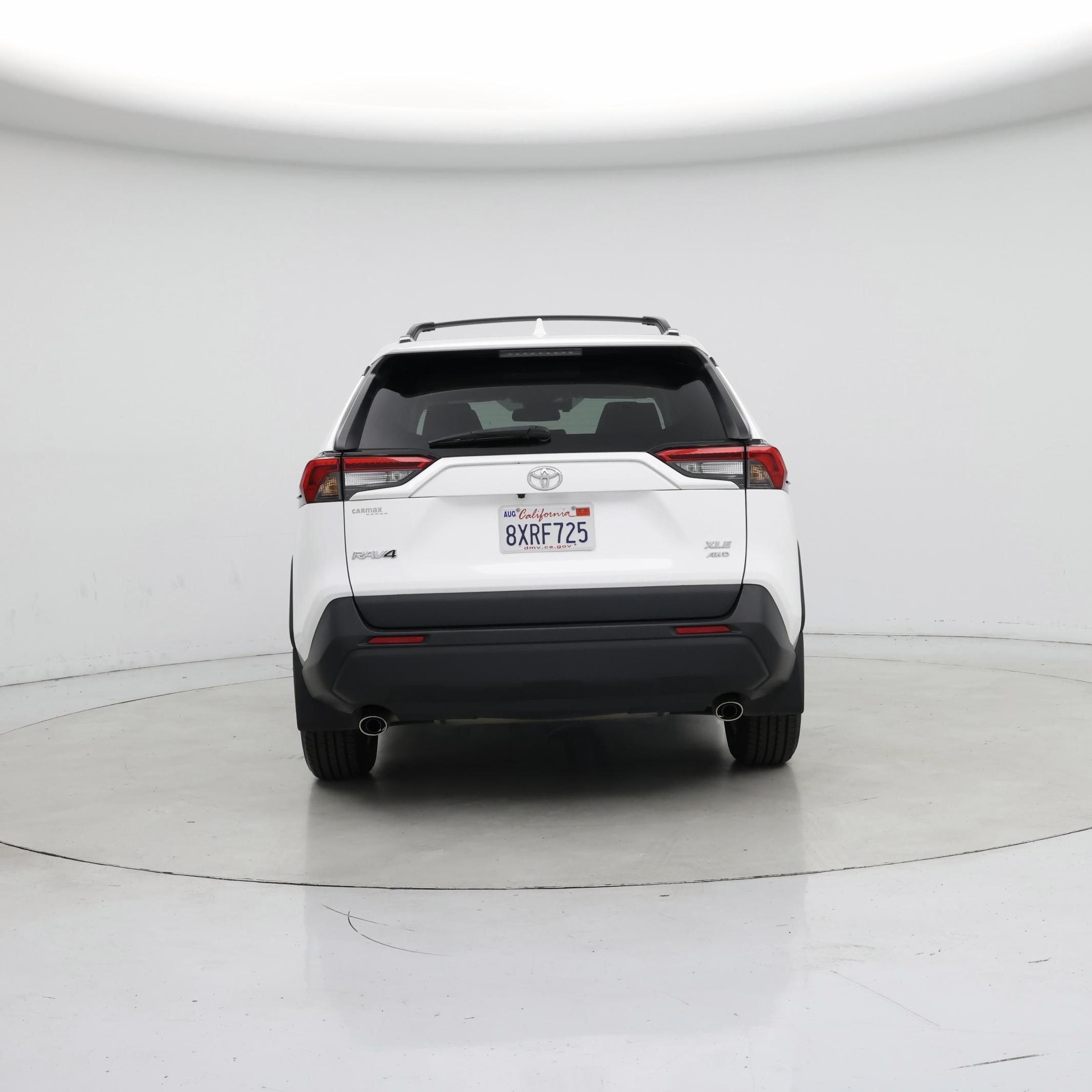 Thumbnail: 2021 Toyota RAV4 - 6