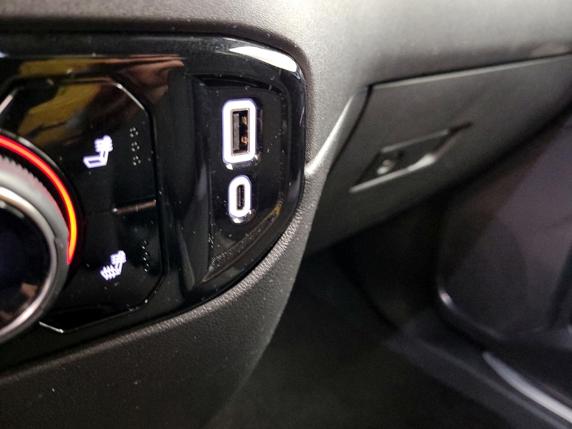 Thumbnail: 2024 Chevrolet Silverado 1500 - 18