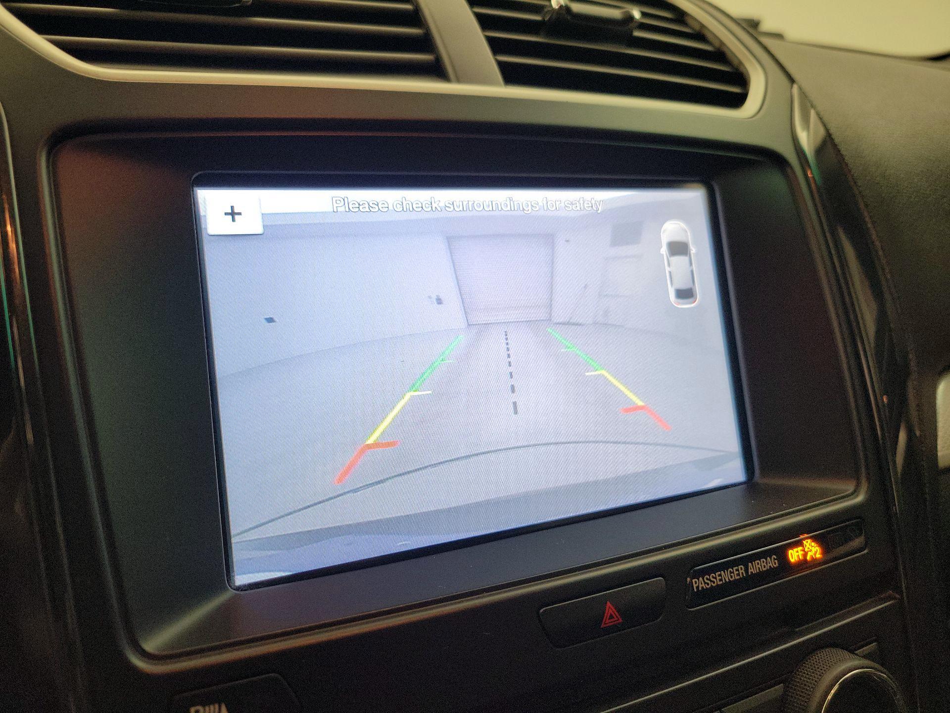 Thumbnail: 2017 Ford Explorer - 15