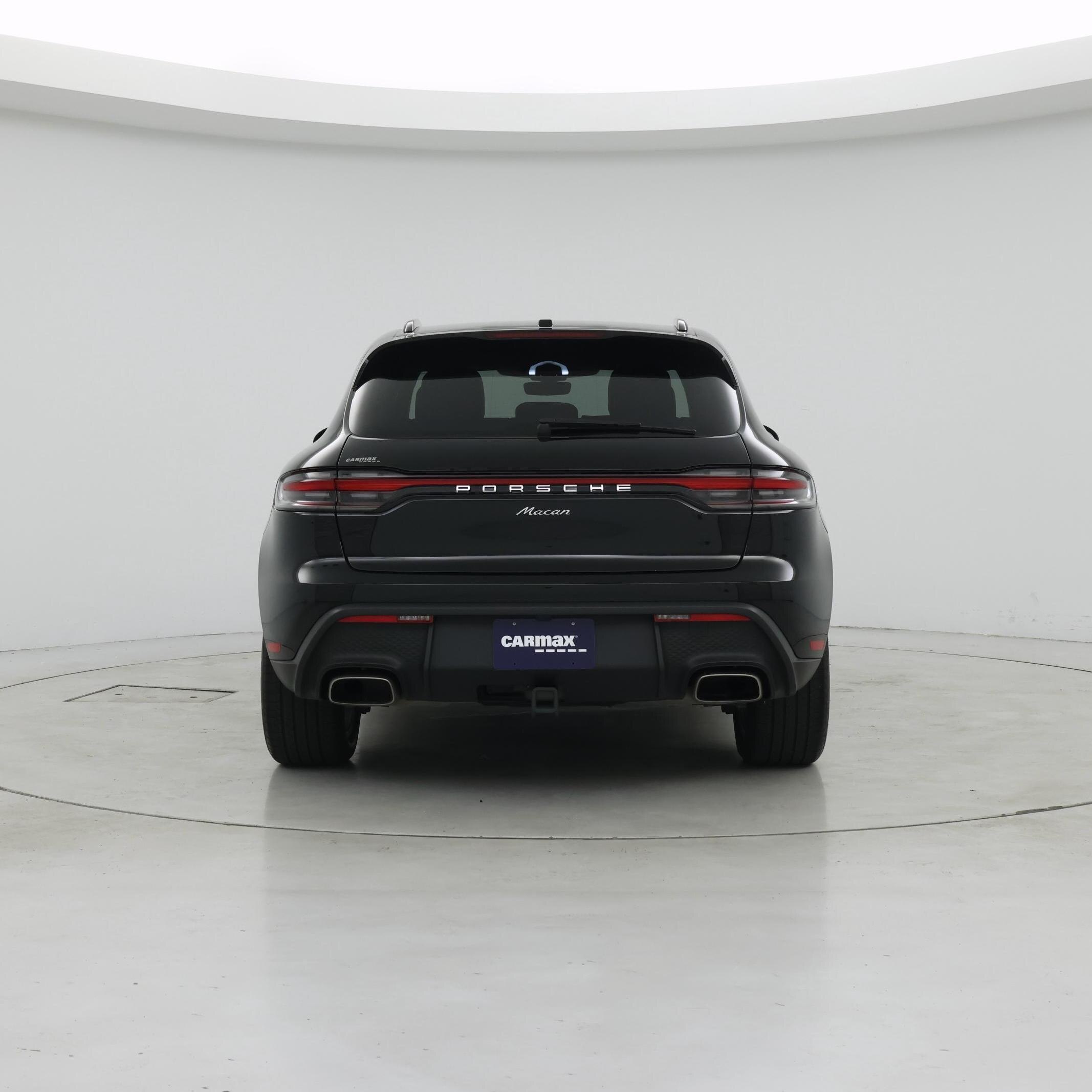 Thumbnail: 2023 Porsche Macan - 6