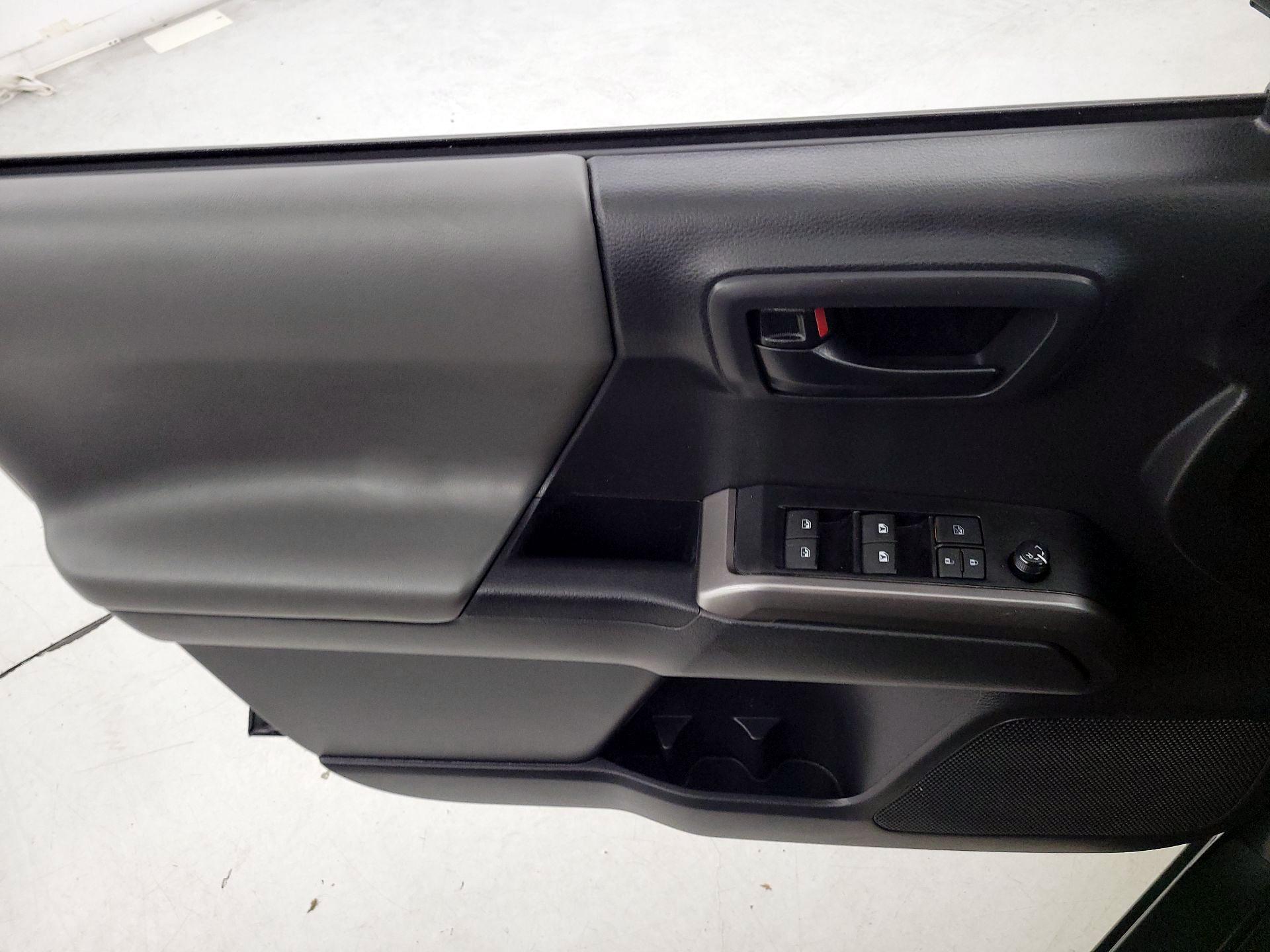 Thumbnail: 2023 Toyota Tacoma - 12