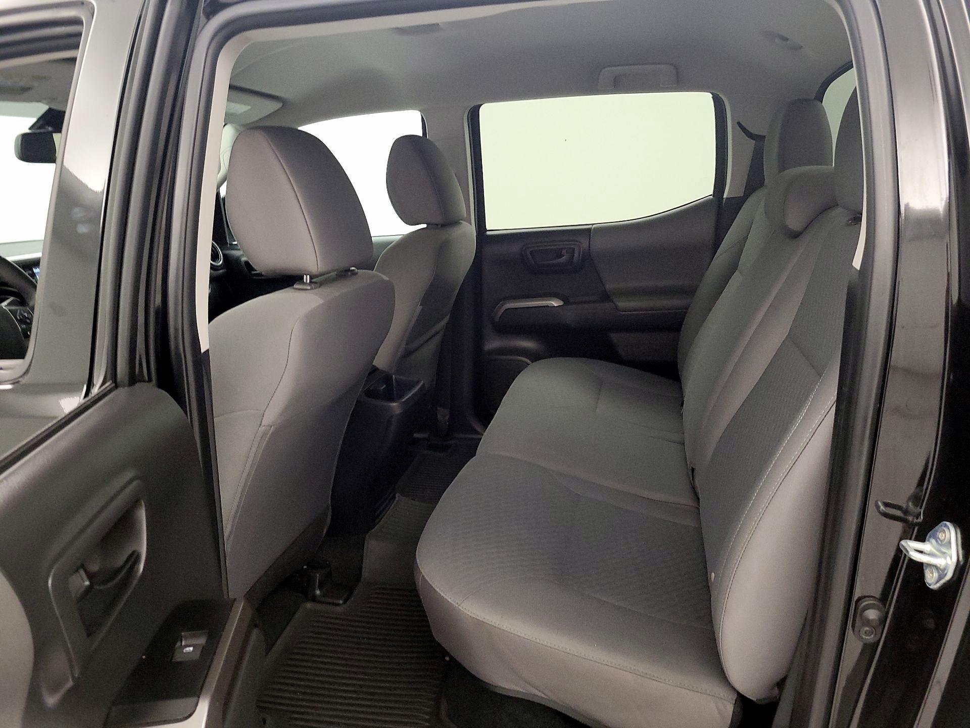 Thumbnail: 2023 Toyota Tacoma - 19