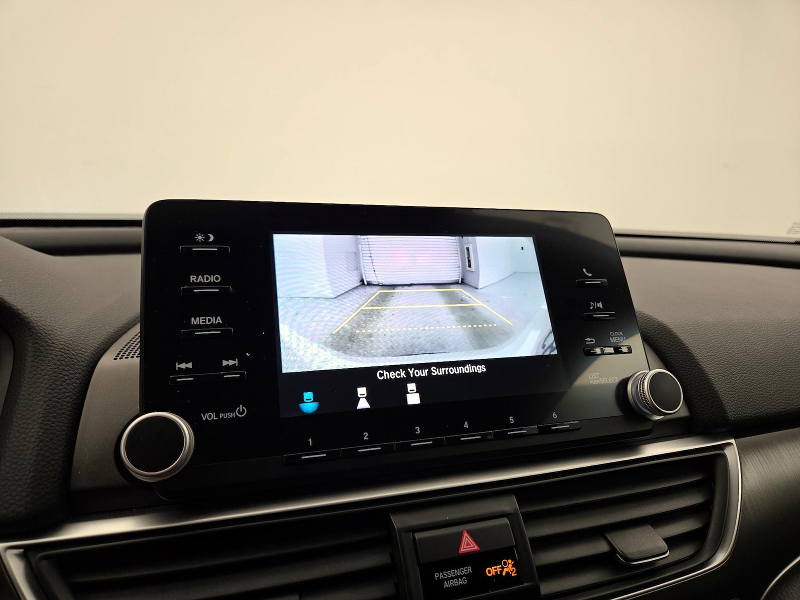 2019 Honda Accord LX - Photo 15
