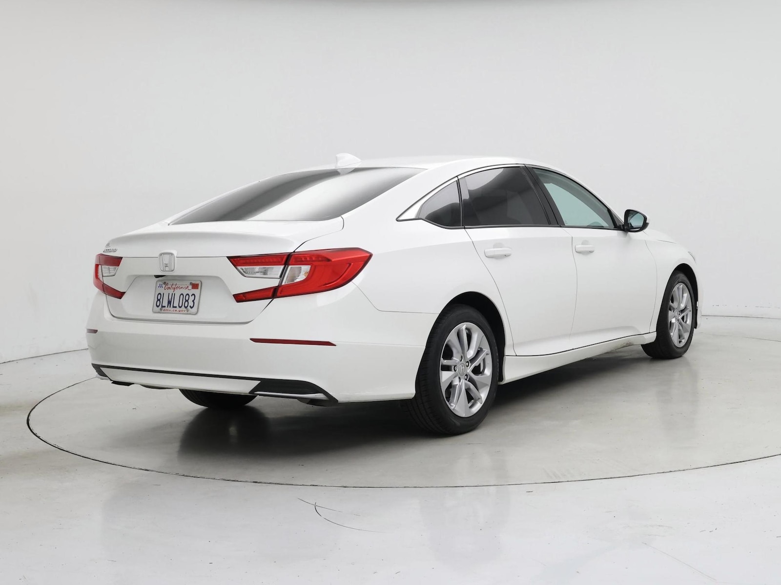2019 Honda Accord LX - Photo 9