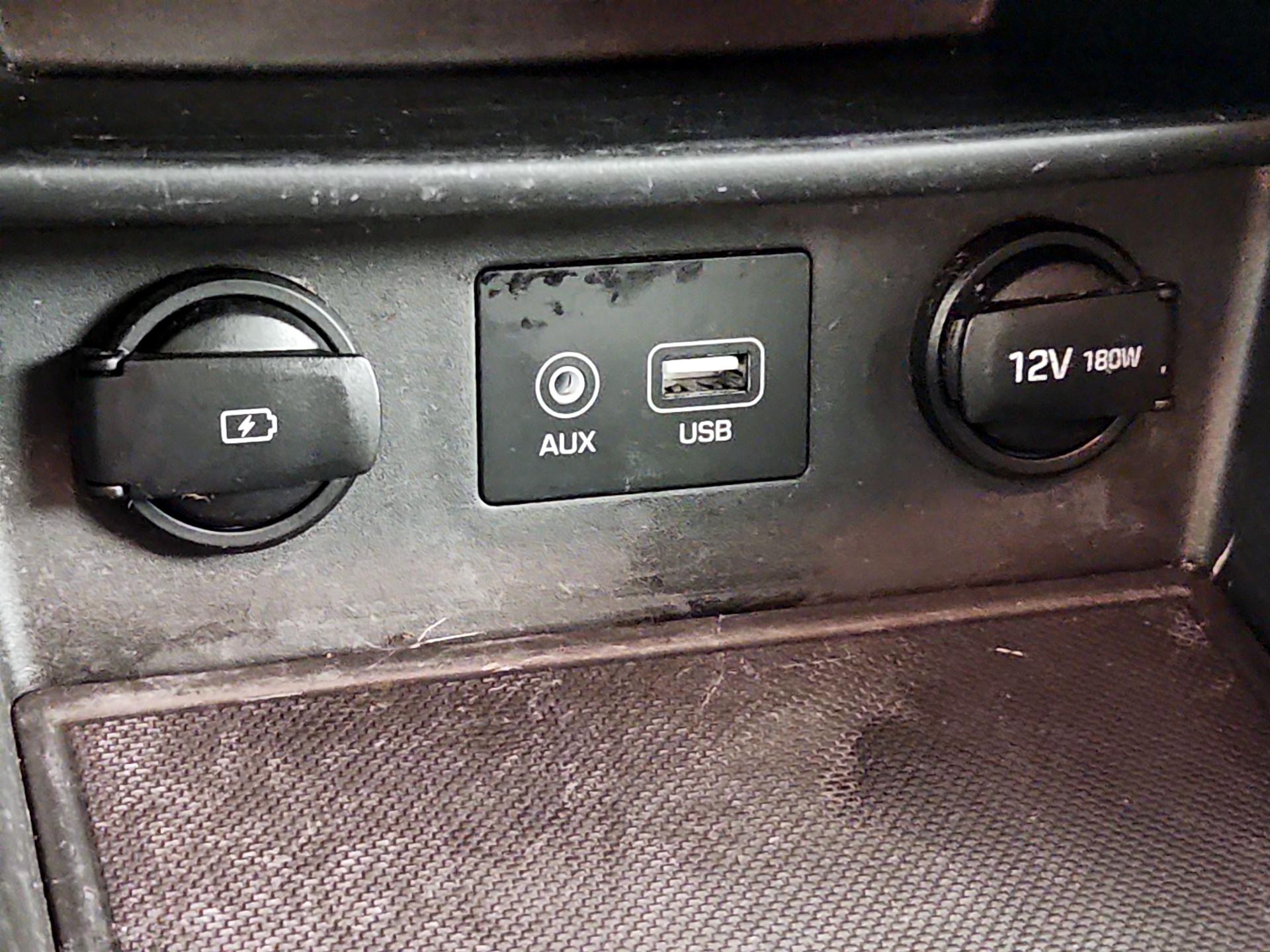 Thumbnail: 2019 Hyundai Kona - 18