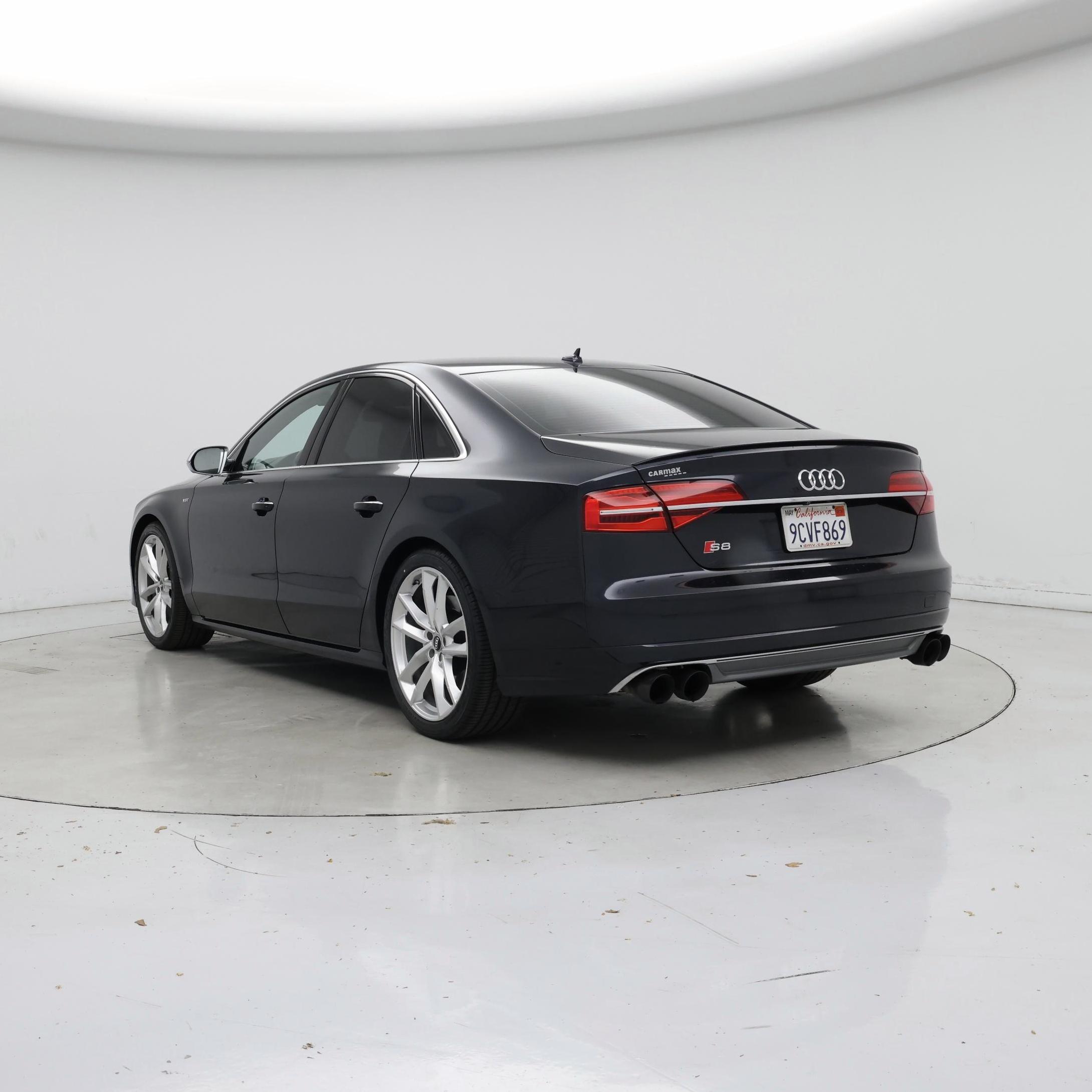 Thumbnail: 2017 Audi S8 - 2