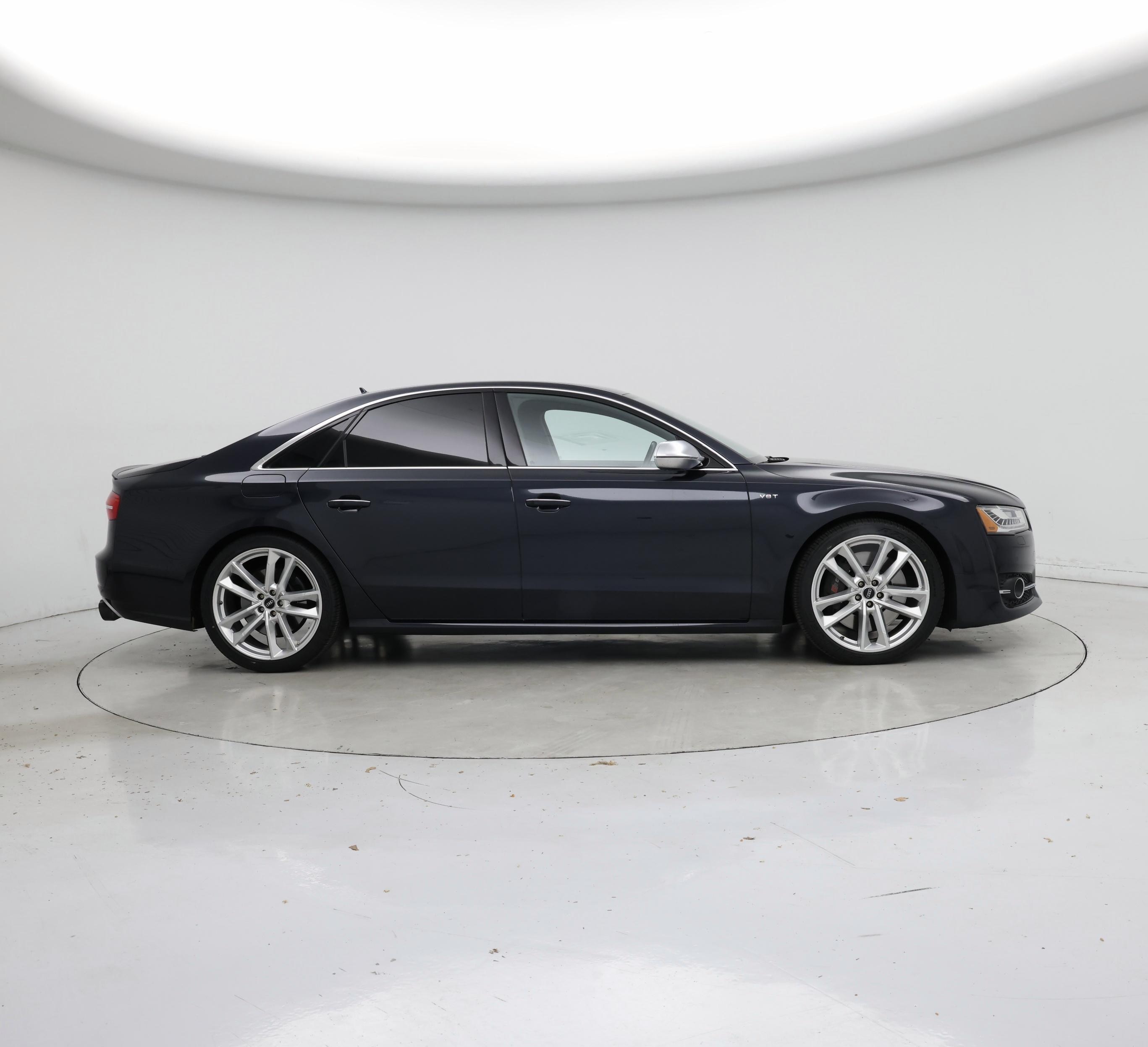 Thumbnail: 2017 Audi S8 - 7