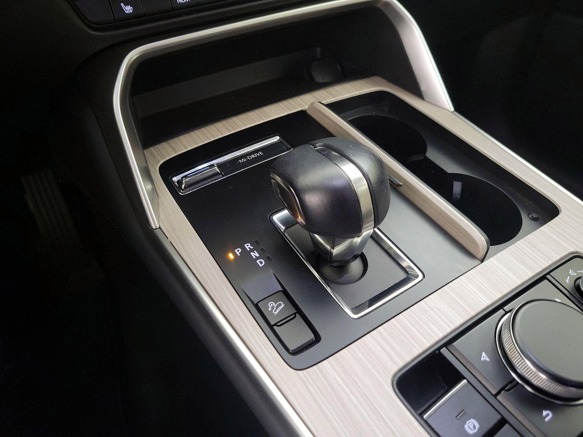 Thumbnail: 2024 Mazda CX-90 - 17