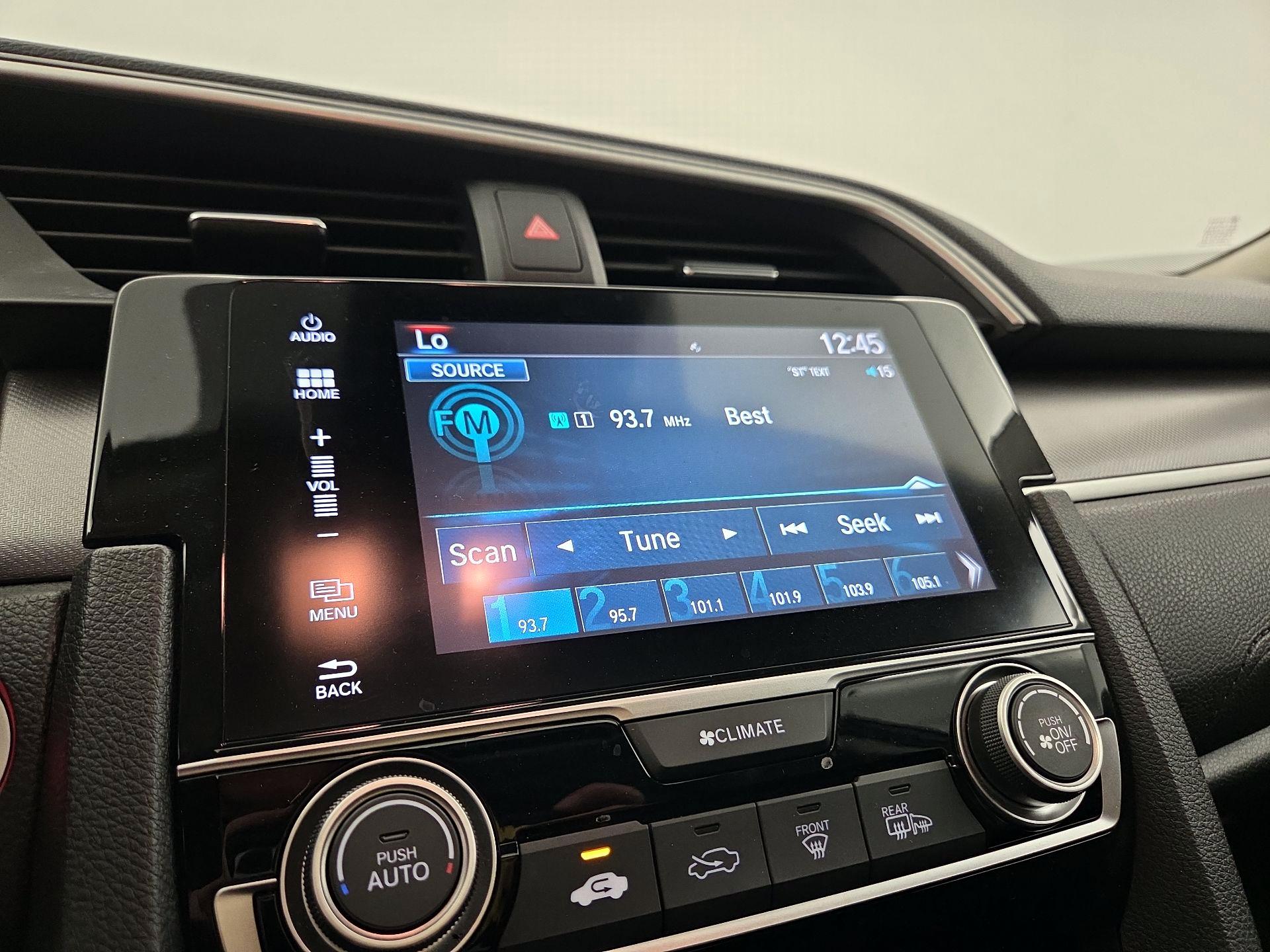 Thumbnail: 2016 Honda Civic - 15